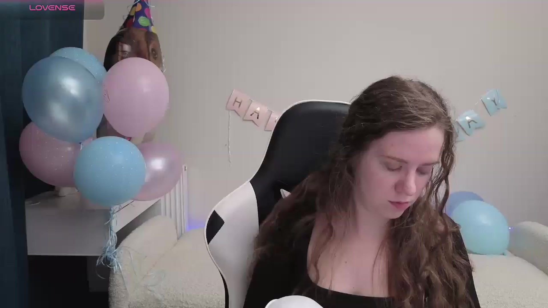 Gallery image thumbnail from BlueFlowerr's myfreecams stream on, 04/23/2026, 21:27 image 13 of 20