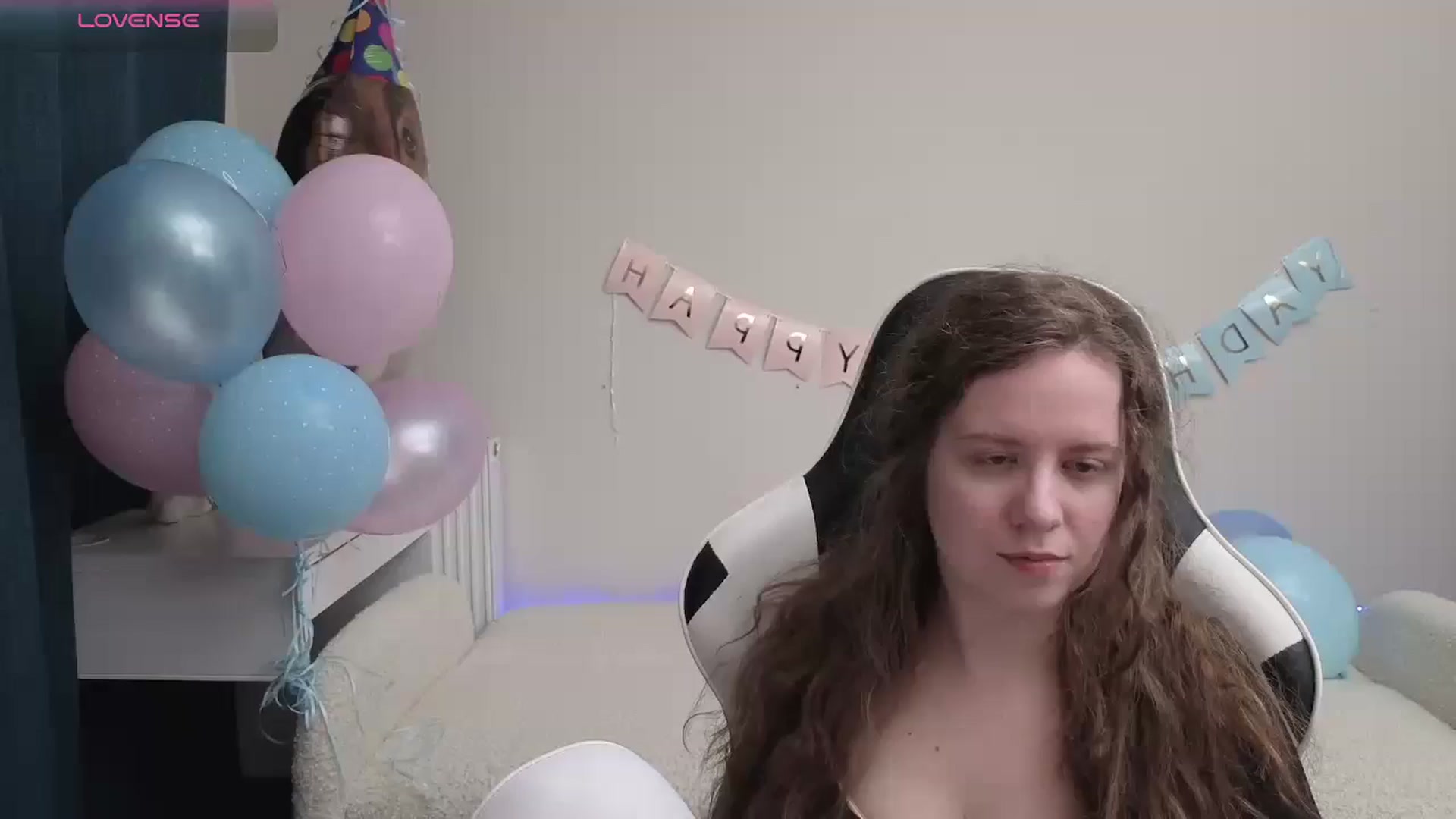Gallery image thumbnail from BlueFlowerr's myfreecams stream on, 04/24/2026, 24:01 image 1 of 20