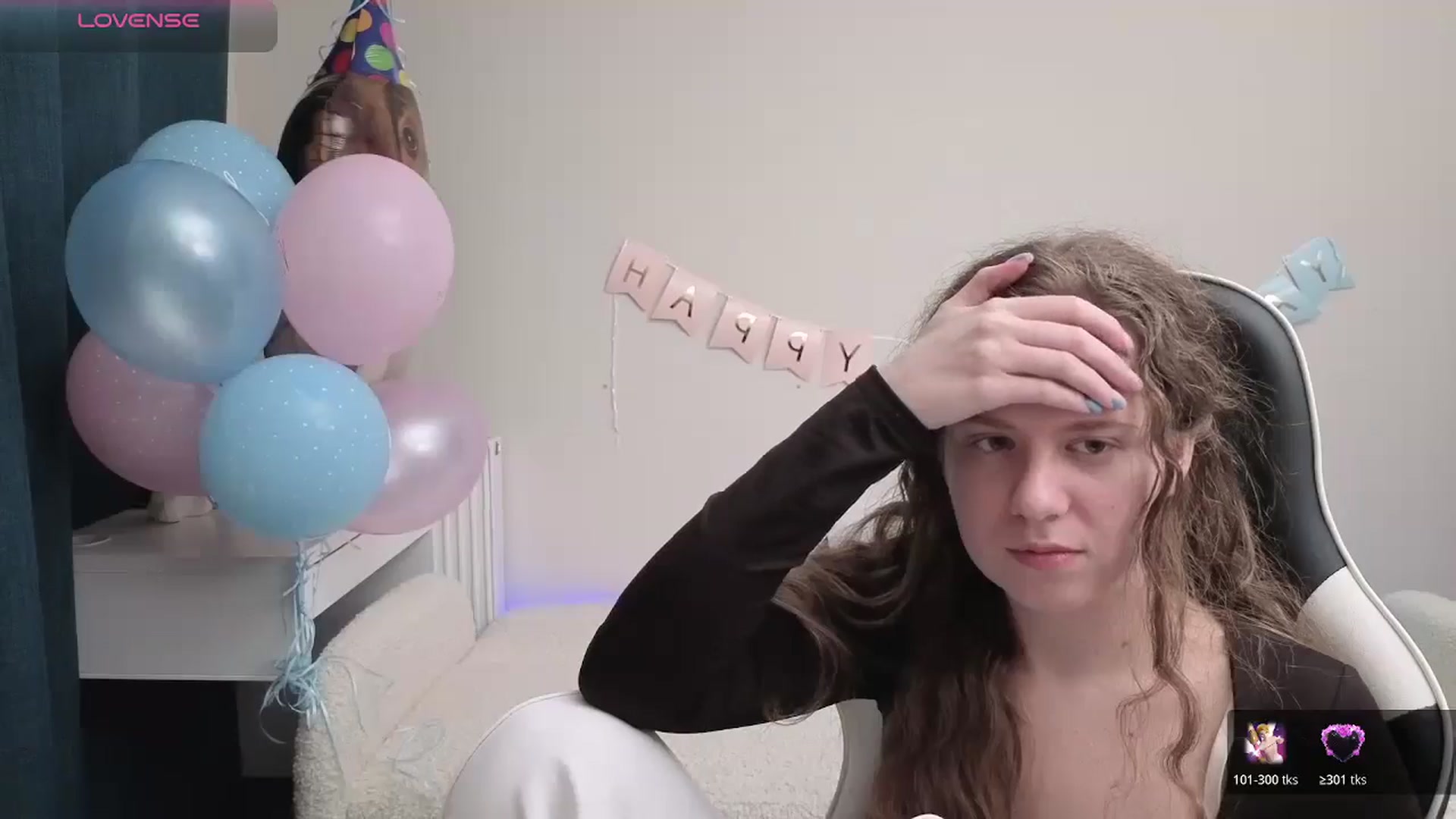 Gallery image thumbnail from BlueFlowerr's myfreecams stream on, 04/24/2026, 24:01 image 16 of 20