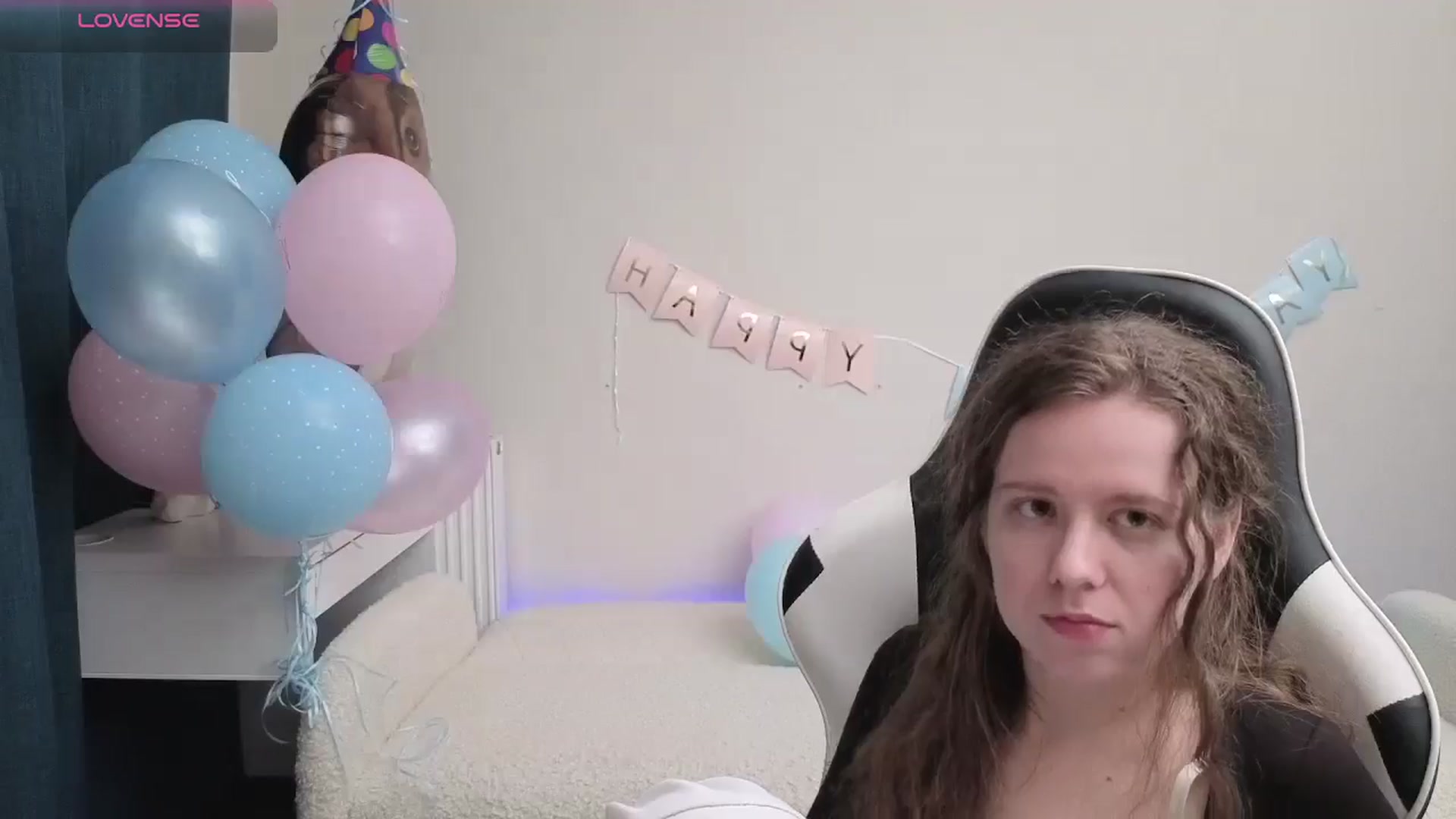 Gallery image thumbnail from BlueFlowerr's myfreecams stream on, 04/24/2026, 24:01 image 13 of 20