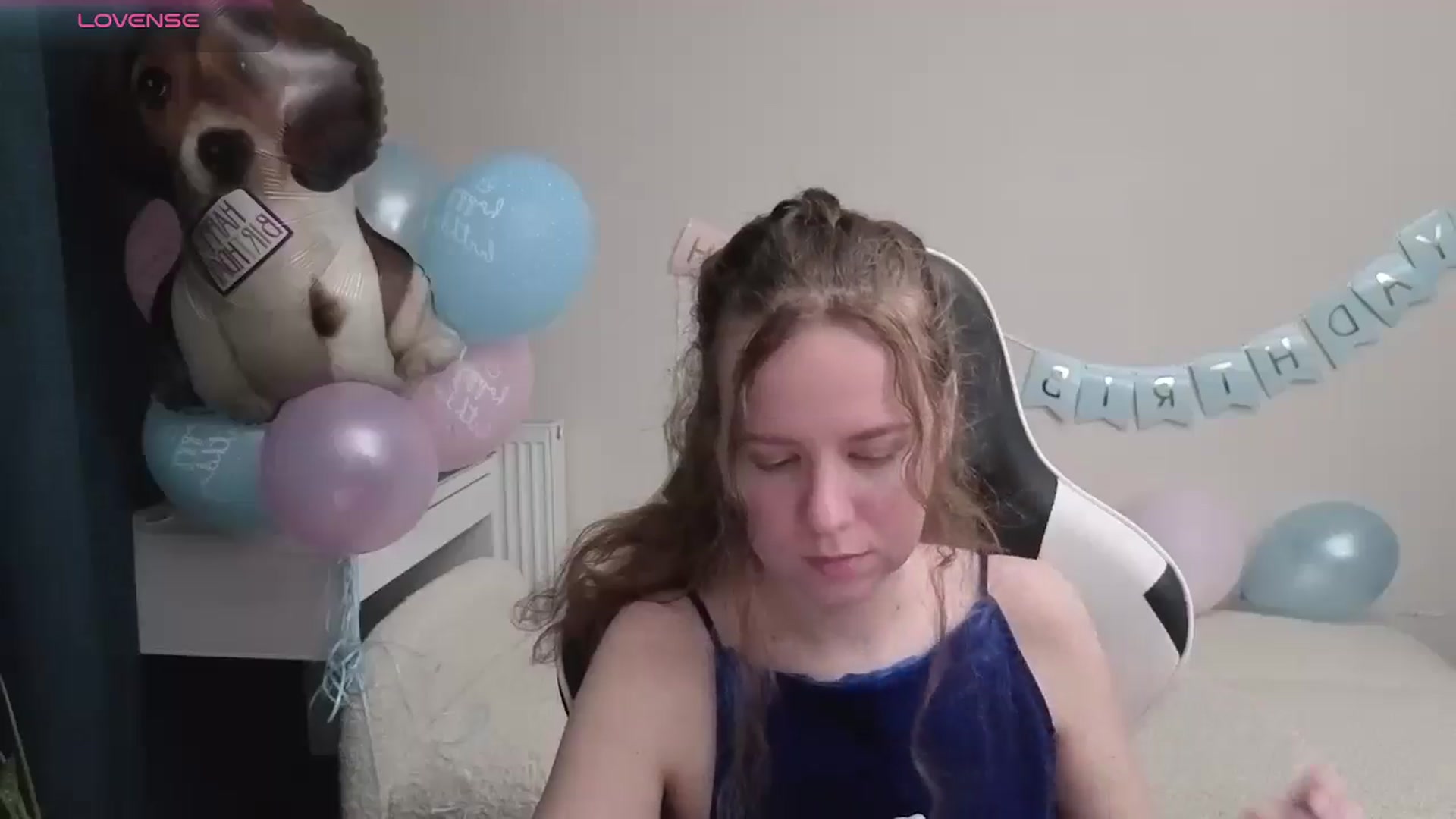 Gallery image thumbnail from BlueFlowerr's myfreecams stream on, 04/24/2026, 21:39 image 8 of 20