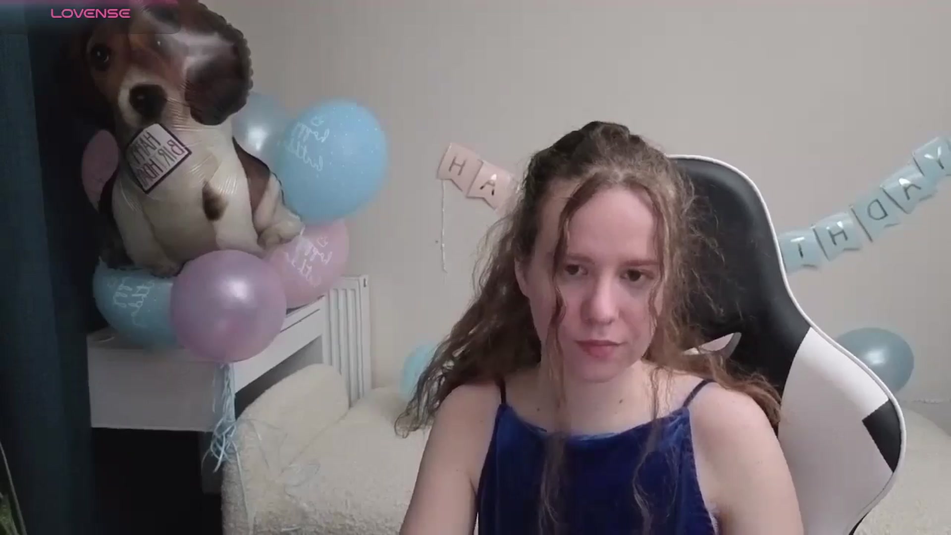 Gallery image thumbnail from BlueFlowerr's myfreecams stream on, 04/24/2026, 21:39 image 7 of 20