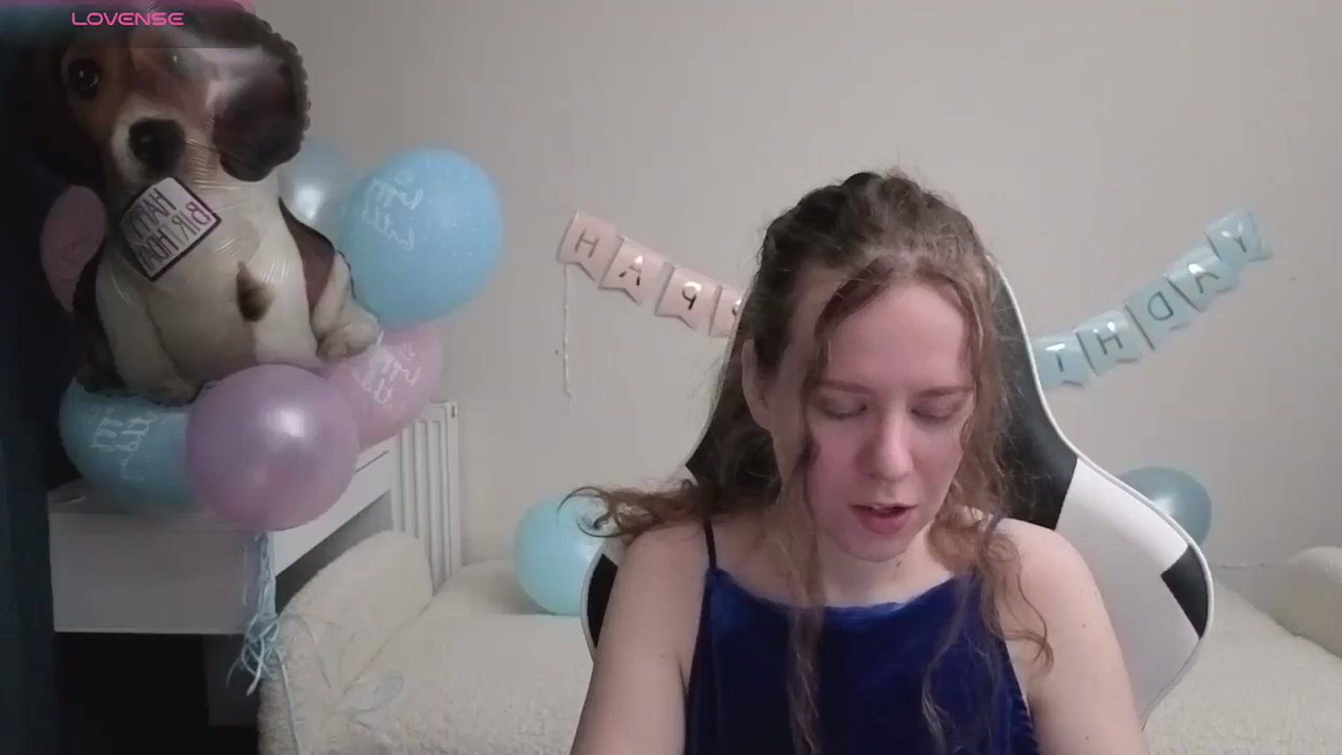 Gallery image thumbnail from BlueFlowerr's myfreecams stream on, 04/24/2026, 21:39 image 5 of 20