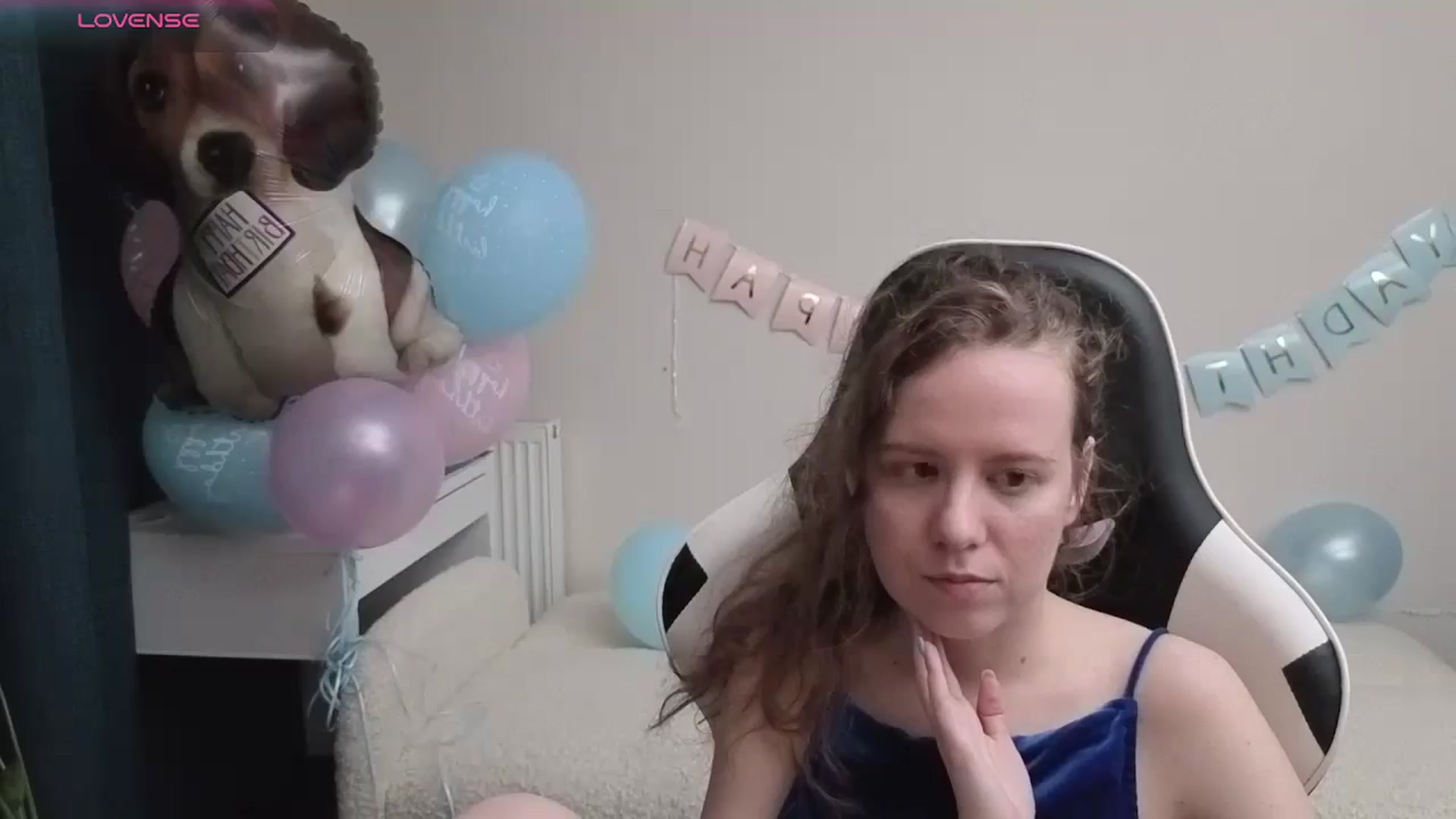 Gallery image thumbnail from BlueFlowerr's myfreecams stream on, 04/24/2026, 23:07 image 9 of 20
