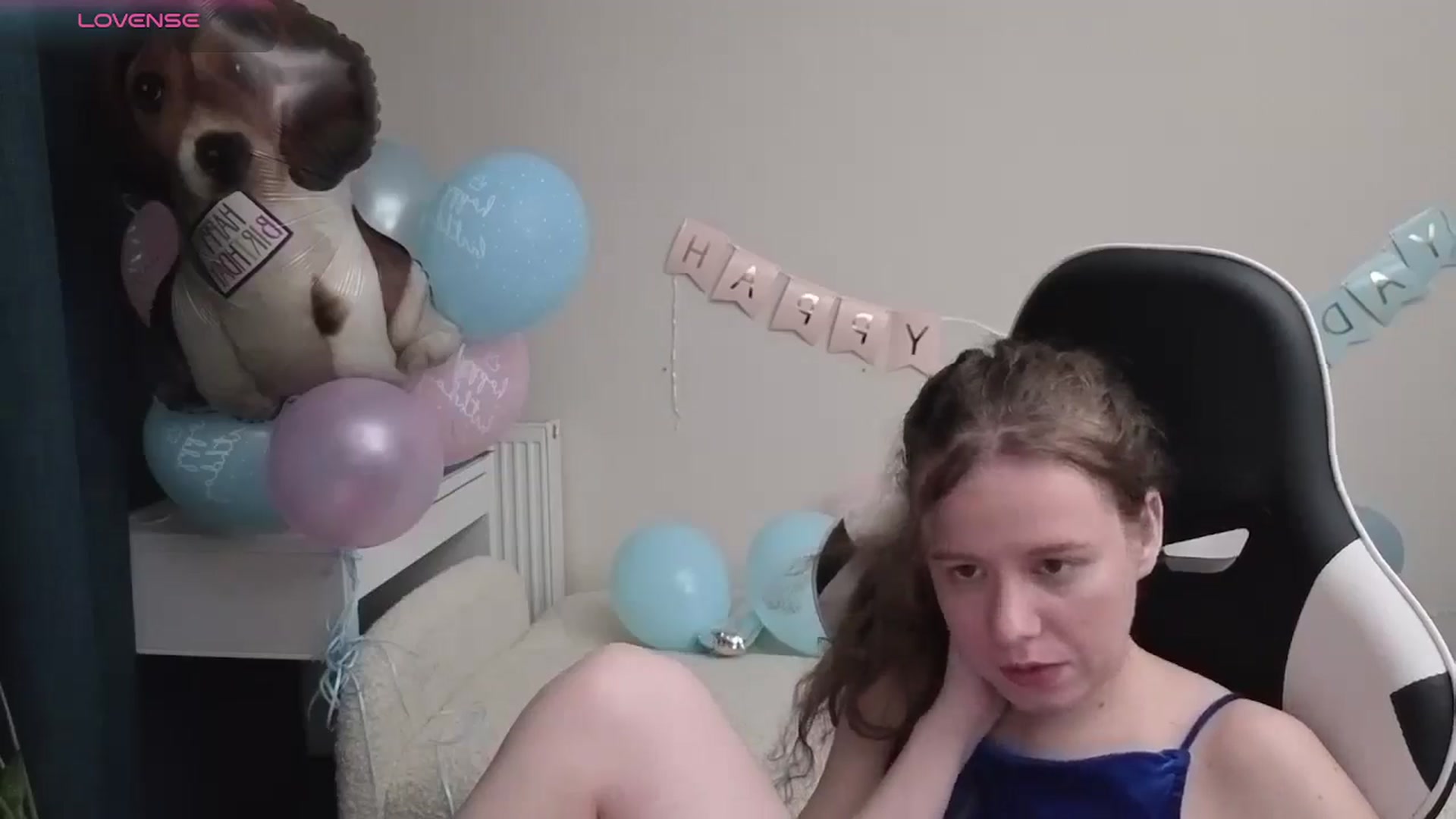 Gallery image thumbnail from BlueFlowerr's myfreecams stream on, 04/25/2026, 01:57 image 10 of 20