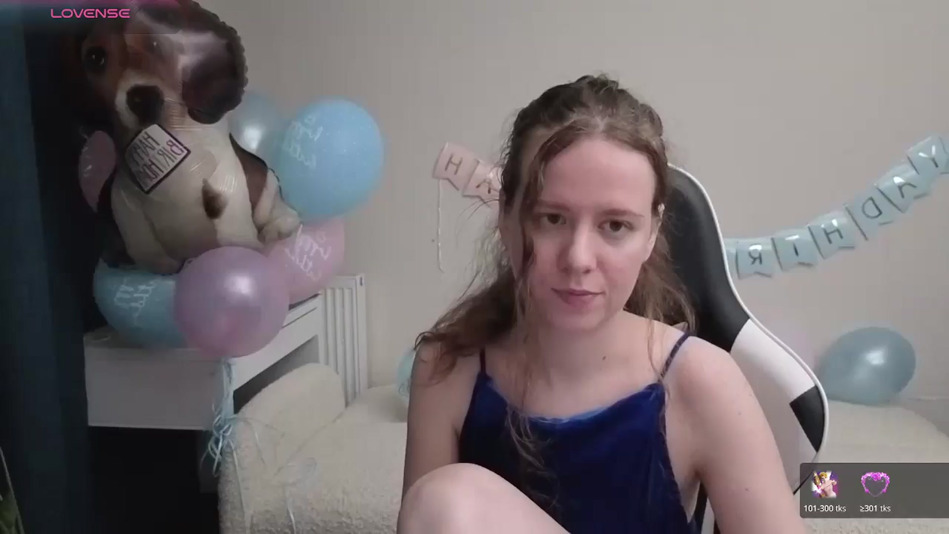 Gallery image thumbnail from BlueFlowerr's myfreecams stream on, 04/25/2026, 01:57 image 3 of 20