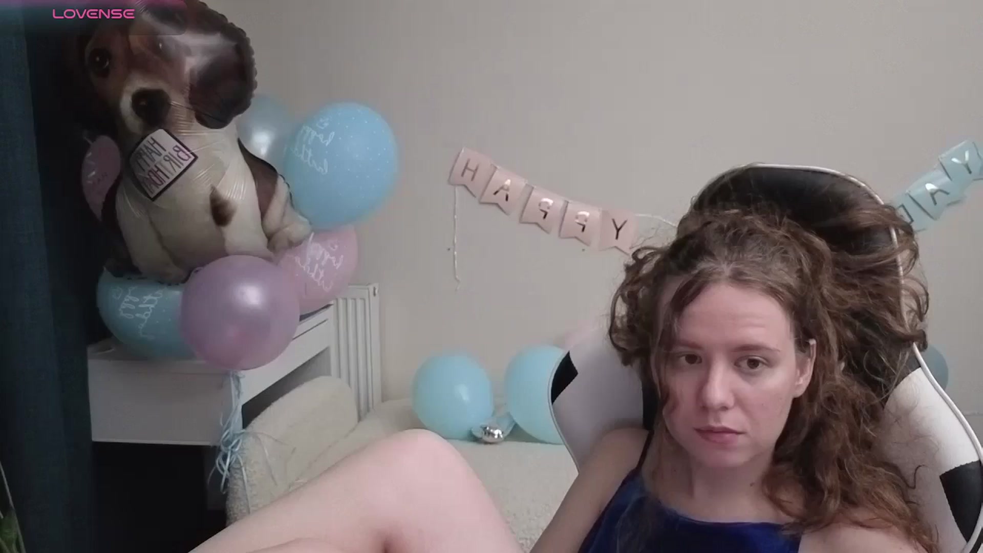 Gallery image thumbnail from BlueFlowerr's myfreecams stream on, 04/25/2026, 01:57 image 9 of 20