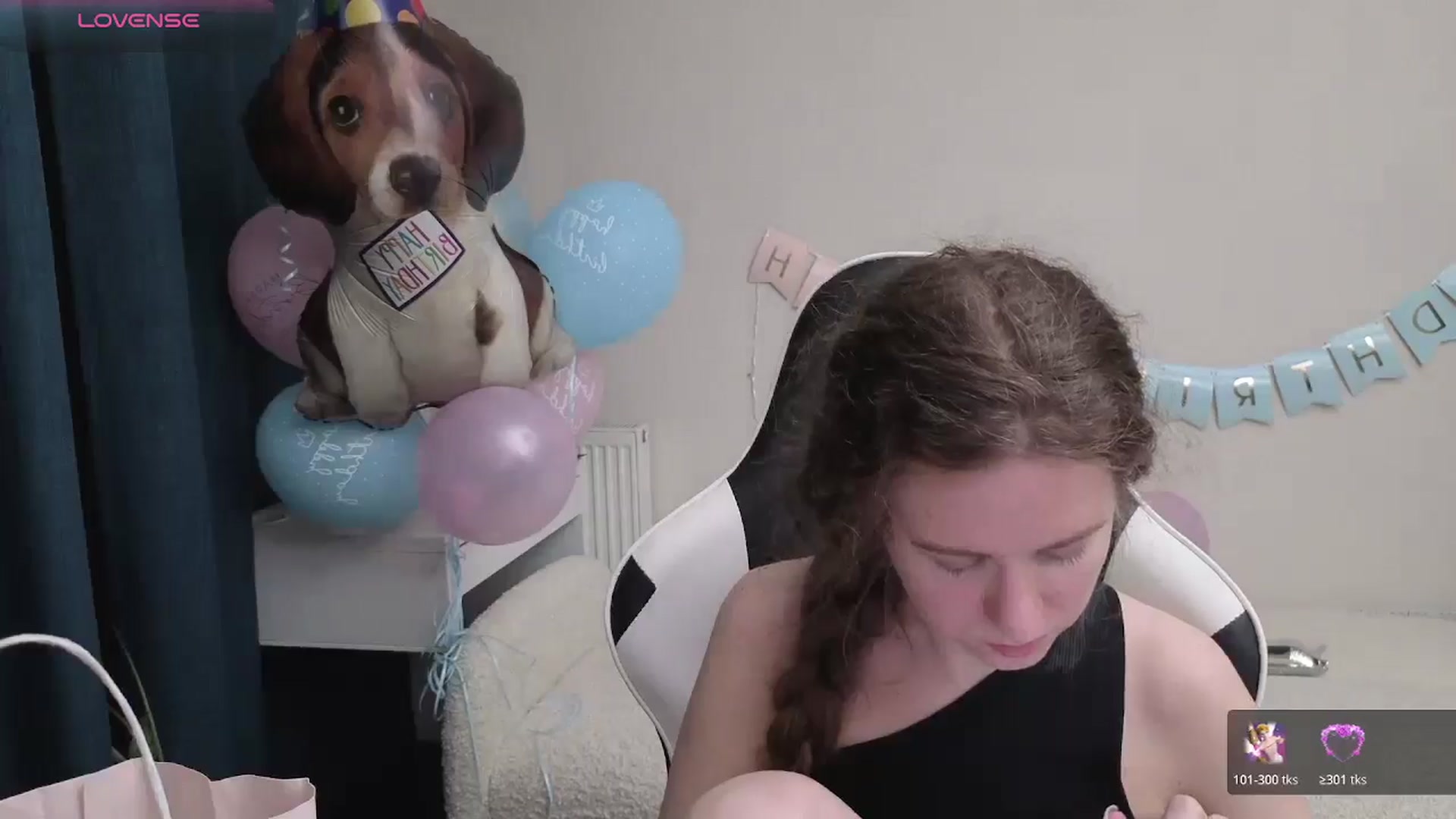 Gallery image thumbnail from BlueFlowerr's myfreecams stream on, 04/25/2026, 20:49 image 10 of 20