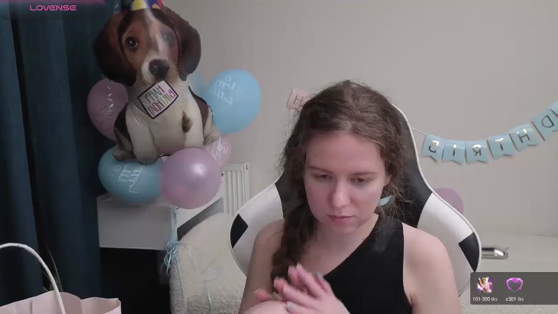 Gallery image thumbnail from BlueFlowerr's myfreecams stream on, 04/25/2026, 20:49 image 18 of 20