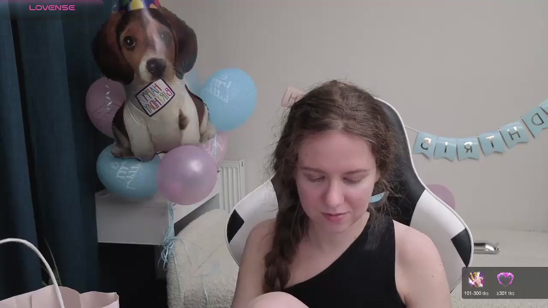 Gallery image thumbnail from BlueFlowerr's myfreecams stream on, 04/25/2026, 20:49 image 14 of 20