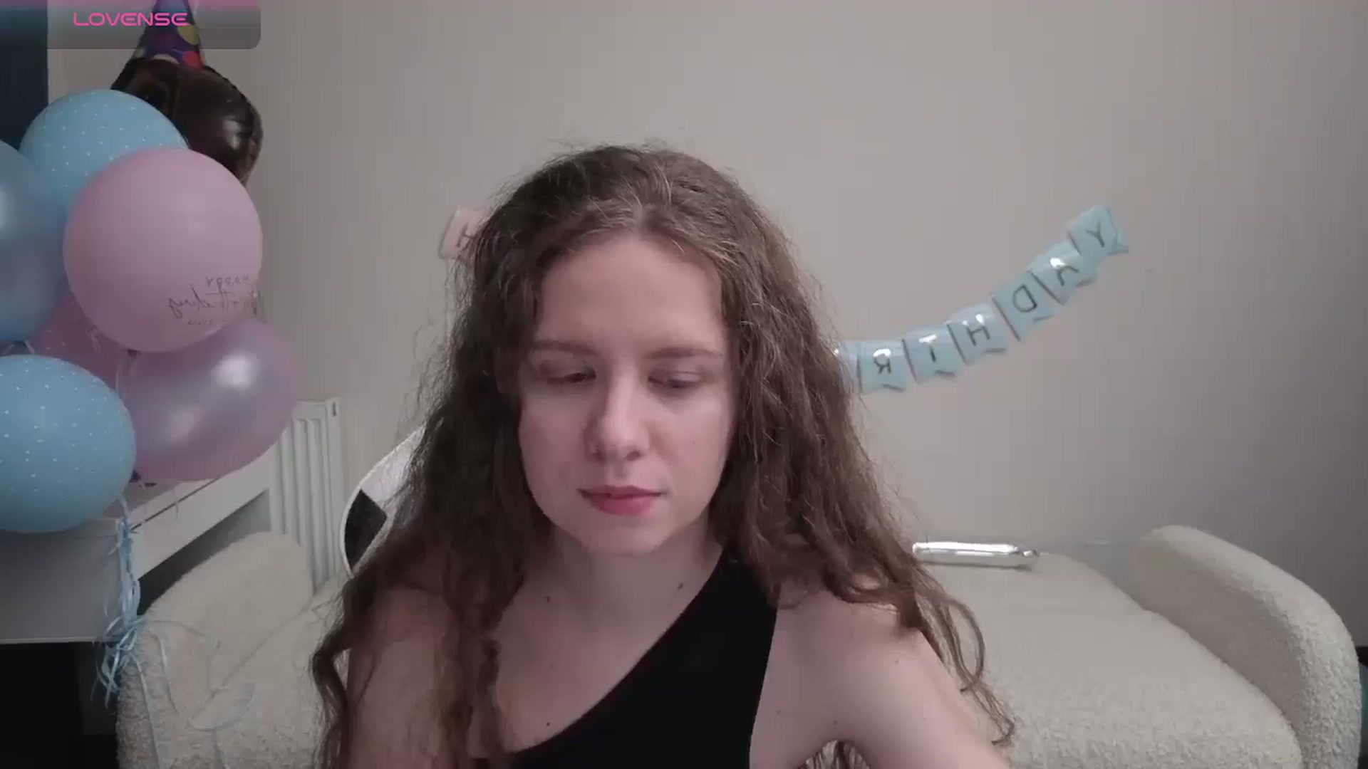 Gallery image thumbnail from BlueFlowerr's myfreecams stream on, 04/25/2026, 23:36 image 5 of 20