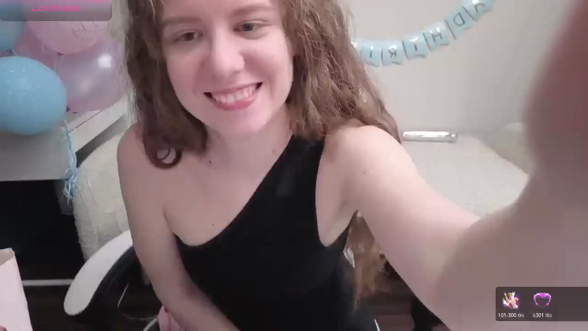 Gallery image thumbnail from BlueFlowerr's myfreecams stream on, 04/25/2026, 23:36 image 1 of 20