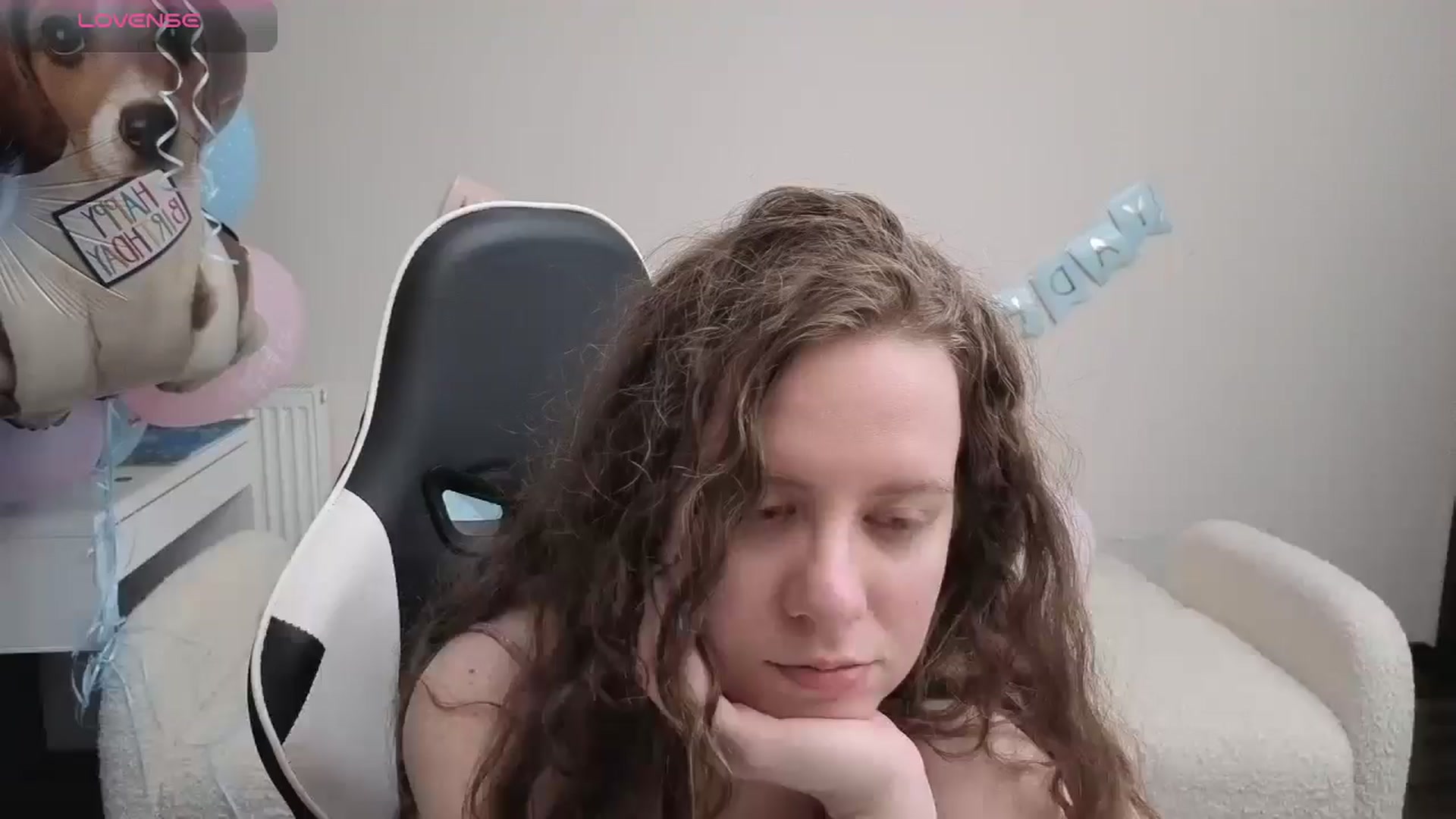 Gallery image thumbnail from BlueFlowerr's myfreecams stream on, 04/27/2026, 17:36 image 20 of 20