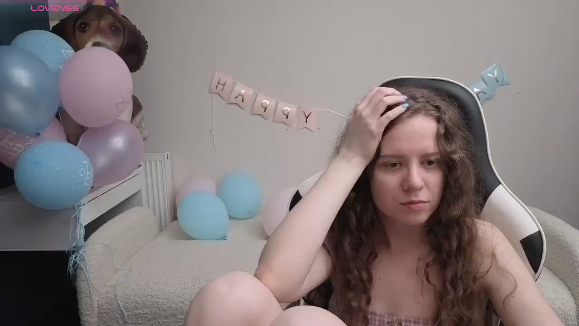 Gallery image thumbnail from BlueFlowerr's myfreecams stream on, 04/27/2026, 21:03 image 20 of 20