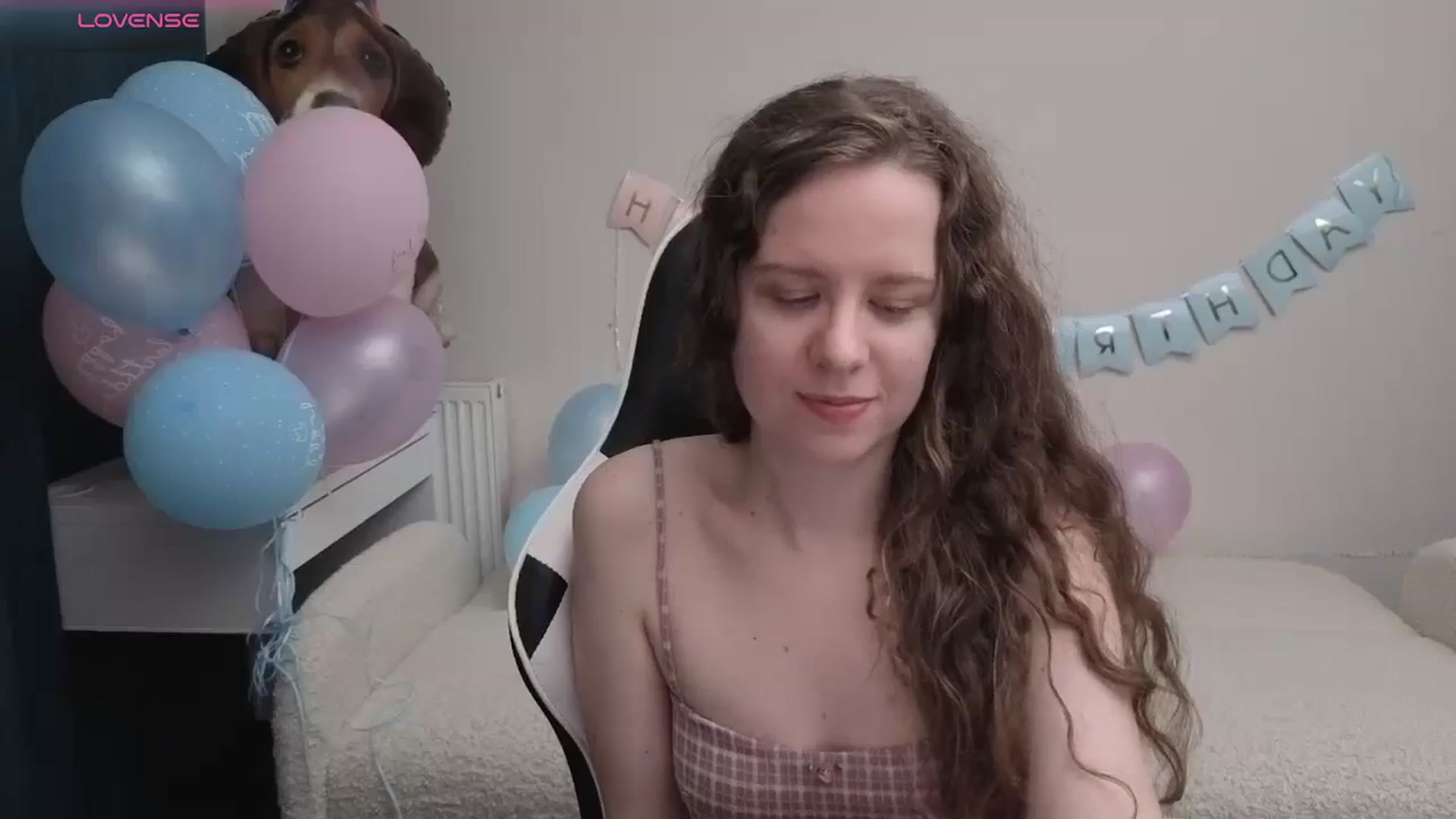 Gallery image thumbnail from BlueFlowerr's myfreecams stream on, 04/27/2026, 23:50 image 10 of 20