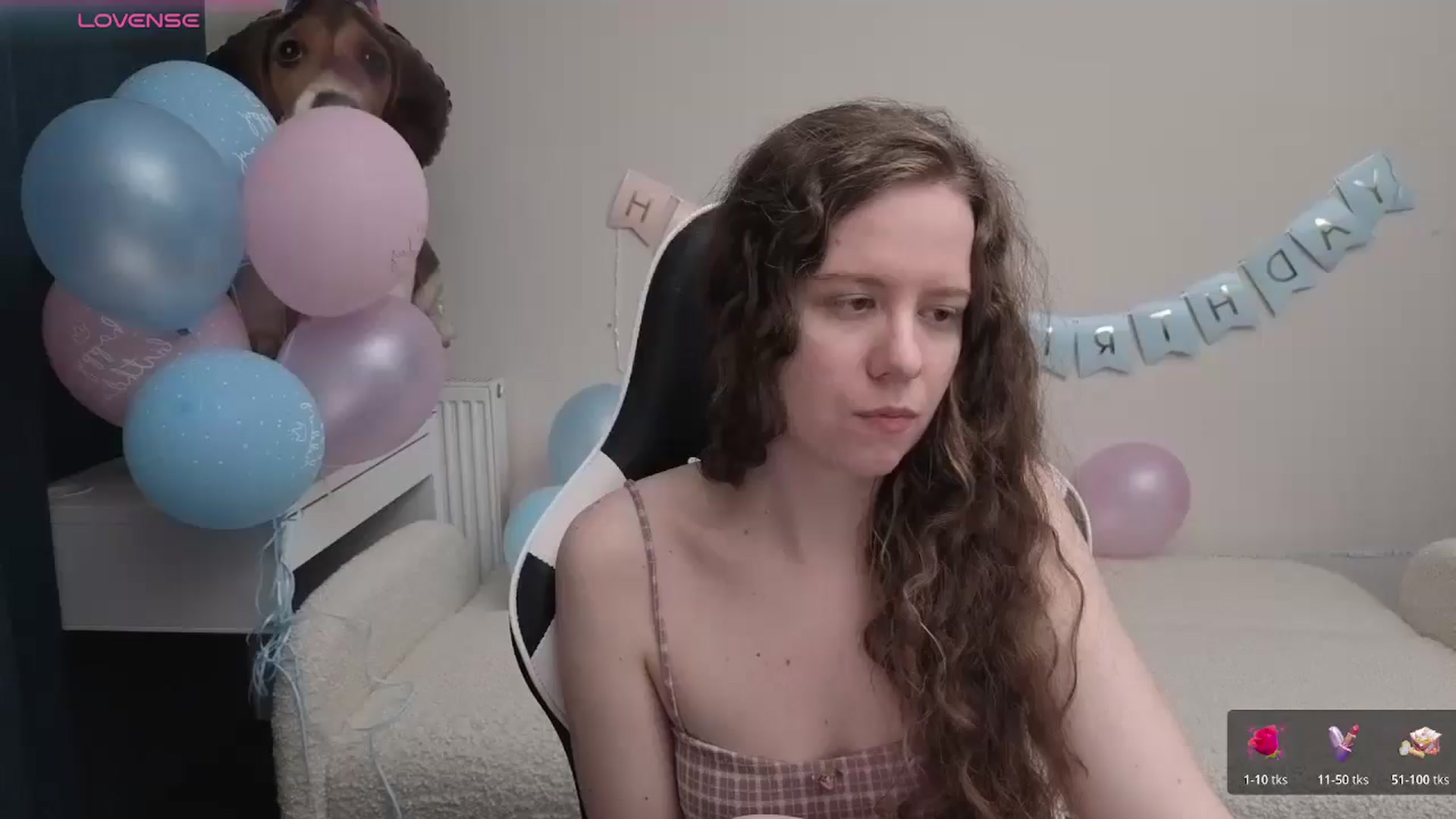Gallery image thumbnail from BlueFlowerr's myfreecams stream on, 04/27/2026, 23:50 image 15 of 20
