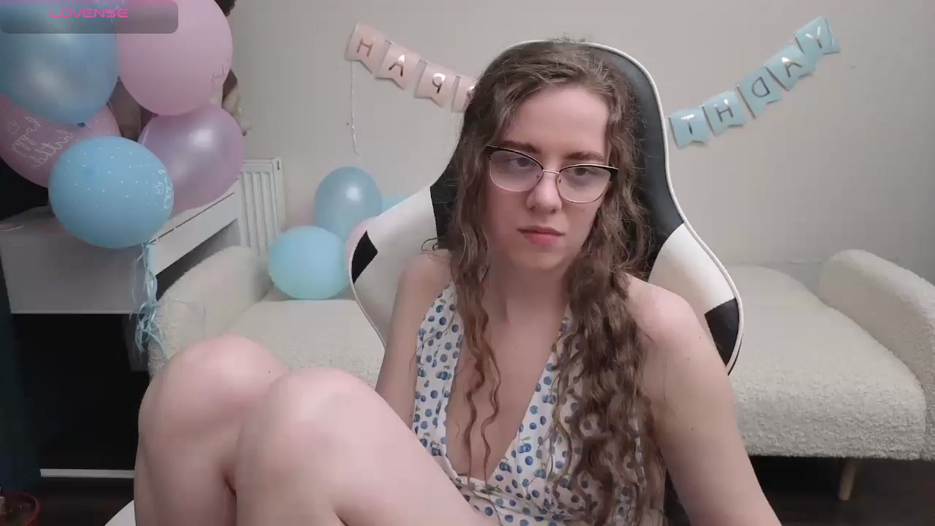 Gallery image thumbnail from BlueFlowerr's myfreecams stream on, 04/29/2026, 24:39 image 1 of 20