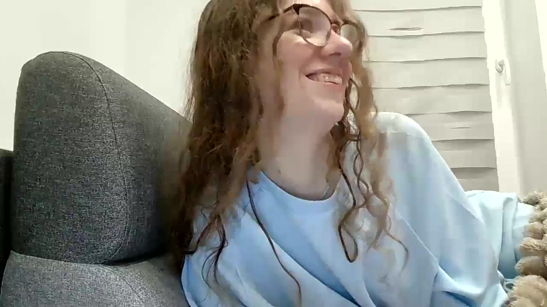 Gallery image thumbnail from BlueFlowerr's myfreecams stream on, 04/30/2026, 01:41 image 7 of 20