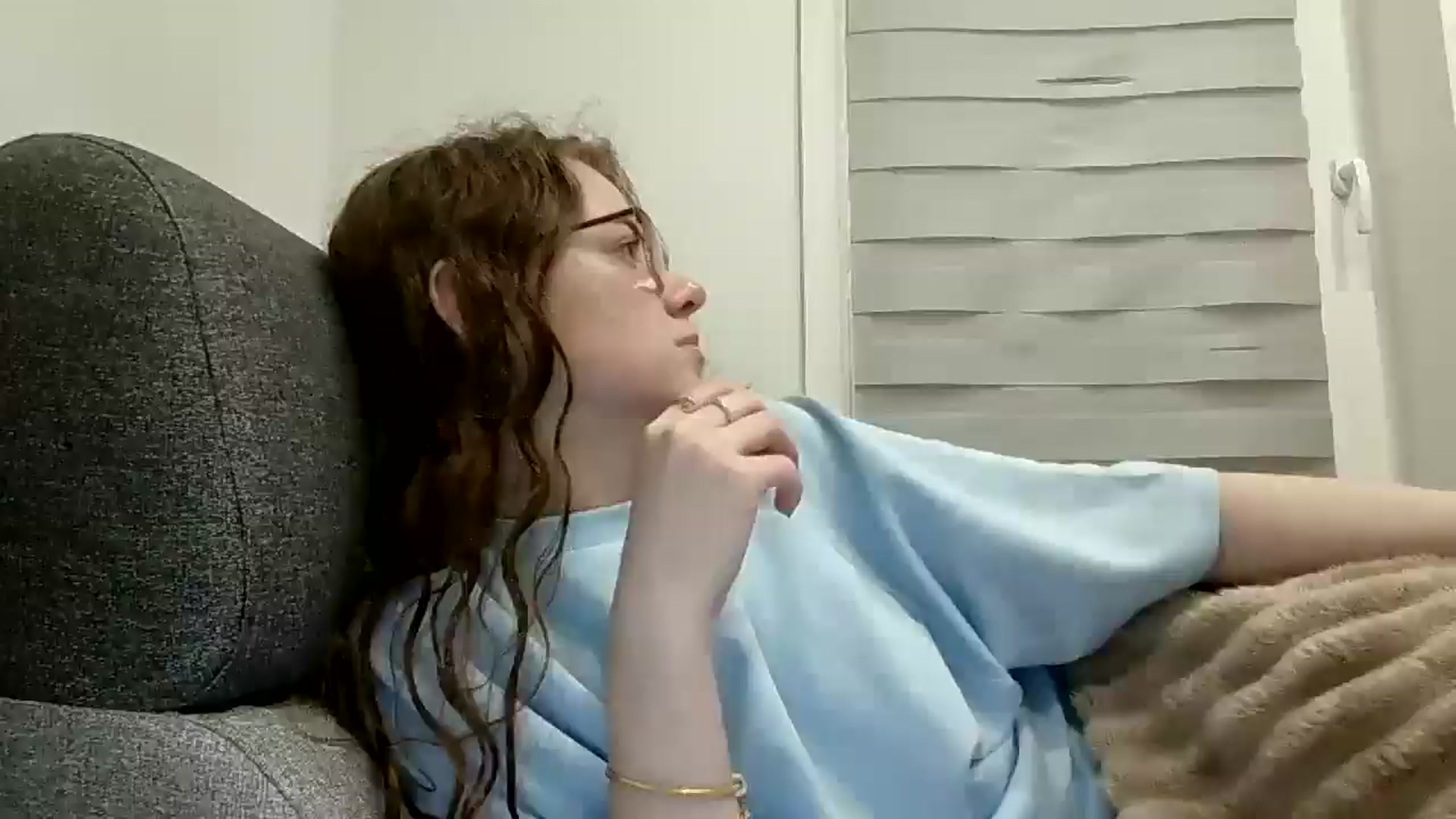 Gallery image thumbnail from BlueFlowerr's myfreecams stream on, 04/30/2026, 01:41 image 1 of 20