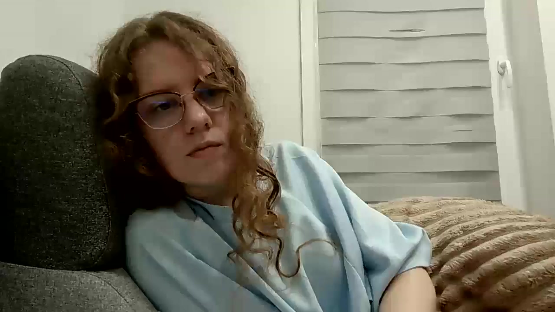 Gallery image thumbnail from BlueFlowerr's myfreecams stream on, 04/30/2026, 01:41 image 9 of 20