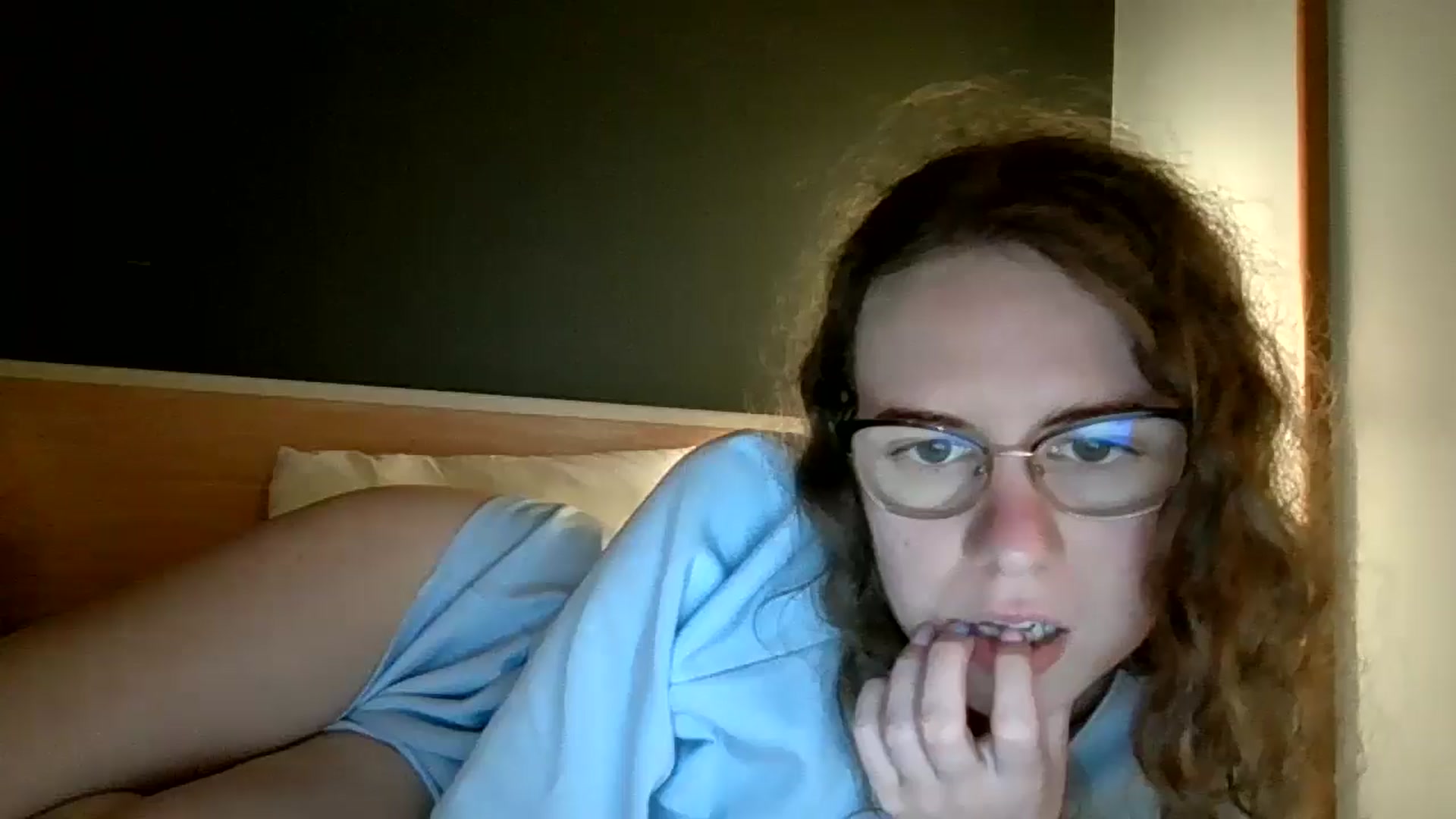Gallery image thumbnail from BlueFlowerr's myfreecams stream on, 05/03/2026, 24:00 image 1 of 20