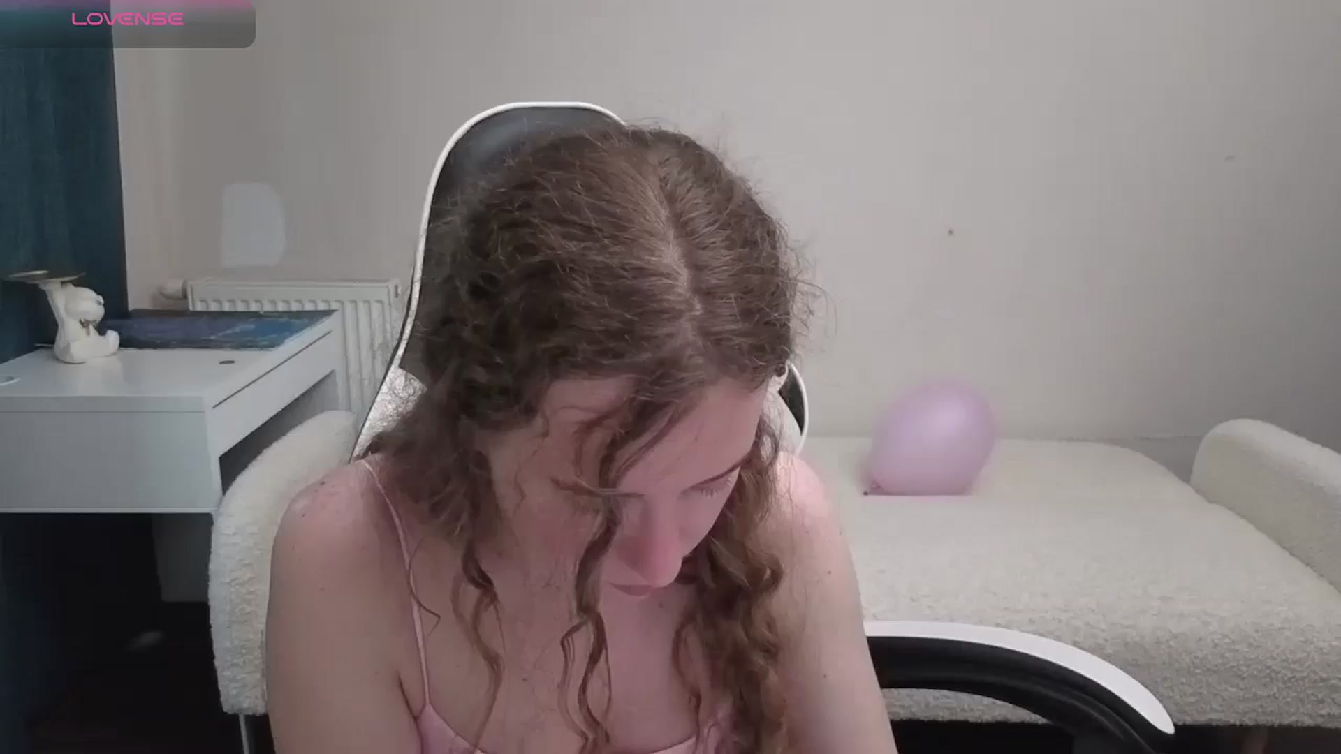 Gallery image thumbnail from BlueFlowerr's myfreecams stream on, 05/07/2026, 17:59 image 1 of 20