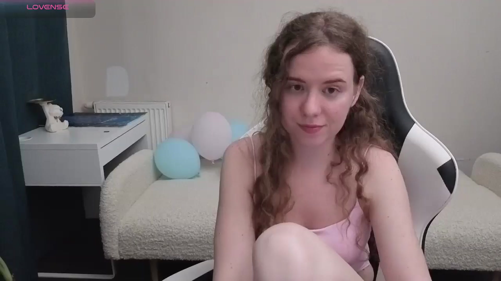 Gallery image thumbnail from BlueFlowerr's myfreecams stream on, 05/07/2026, 21:59 image 10 of 20