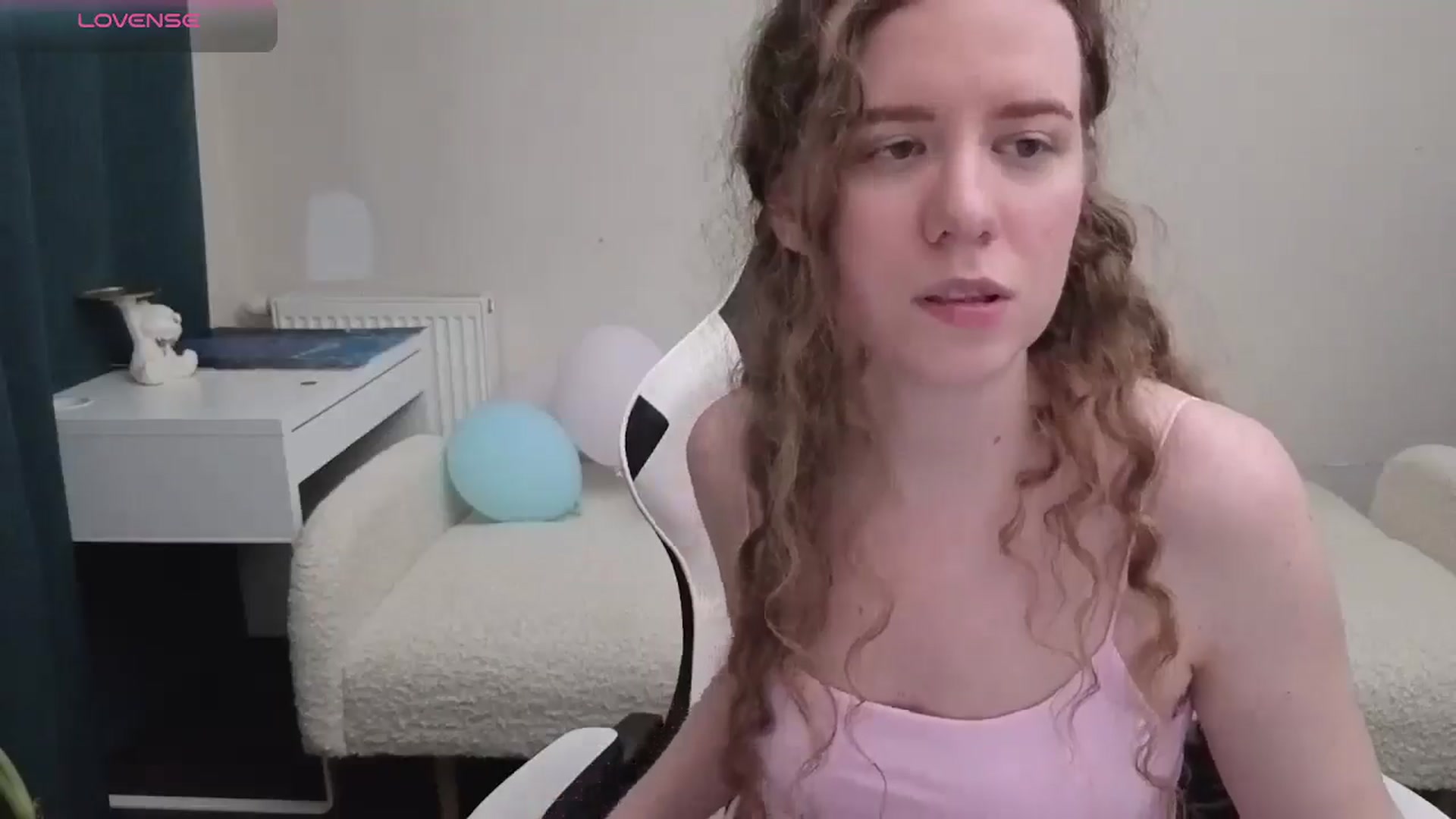 Gallery image thumbnail from BlueFlowerr's myfreecams stream on, 05/07/2026, 21:59 image 5 of 20
