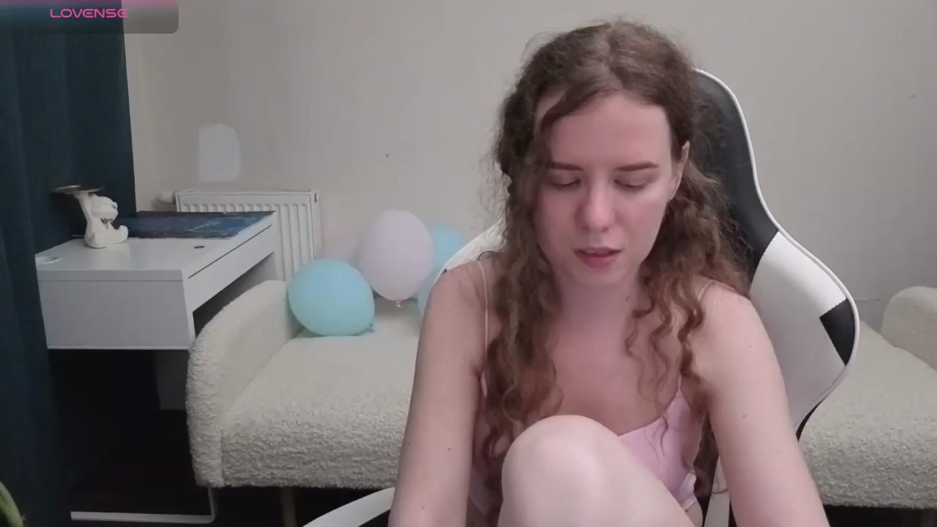 Gallery image thumbnail from BlueFlowerr's myfreecams stream on, 05/07/2026, 21:59 image 11 of 20