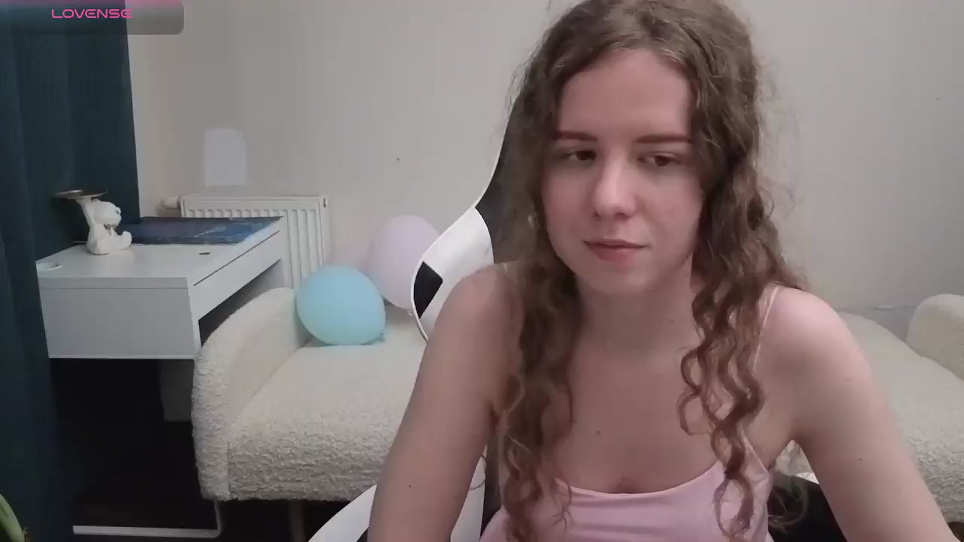 Gallery image thumbnail from BlueFlowerr's myfreecams stream on, 05/07/2026, 21:59 image 1 of 20