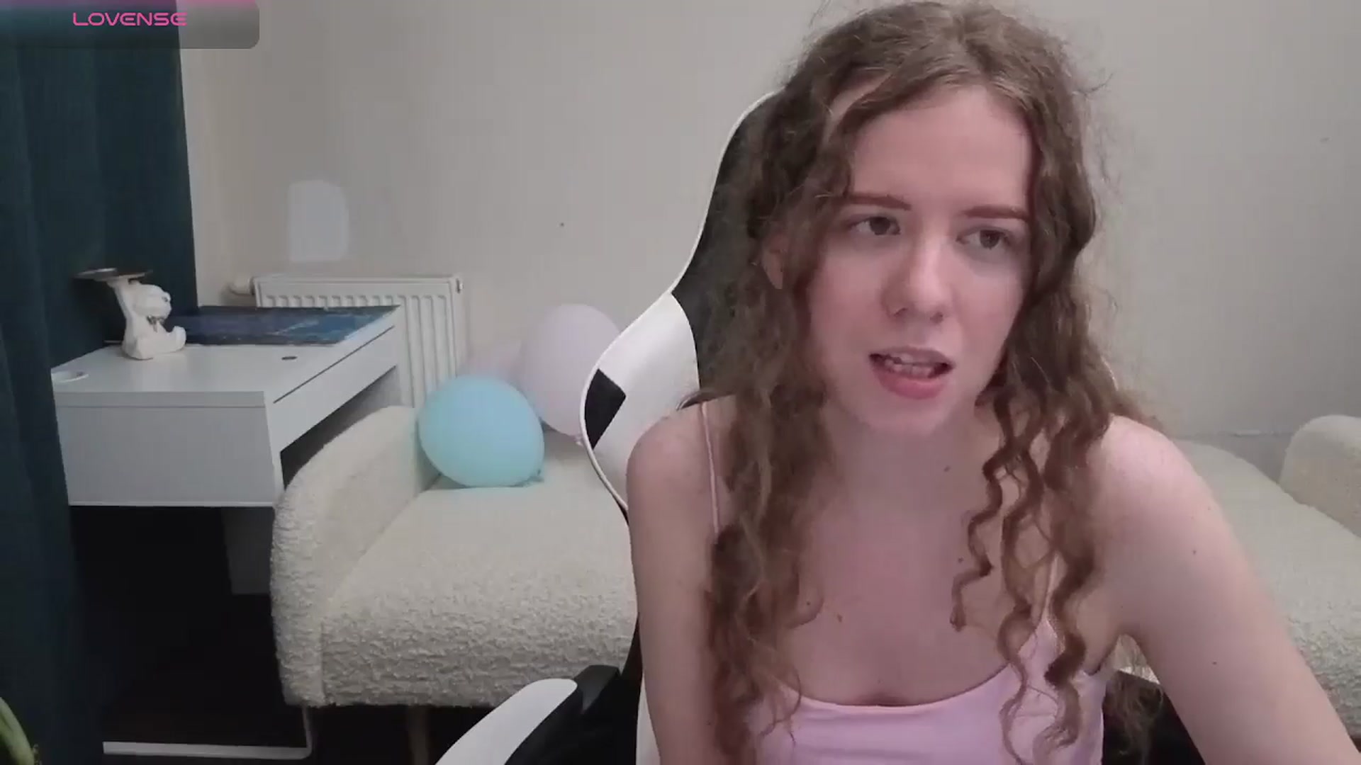 Gallery image thumbnail from BlueFlowerr's myfreecams stream on, 05/07/2026, 21:59 image 2 of 20