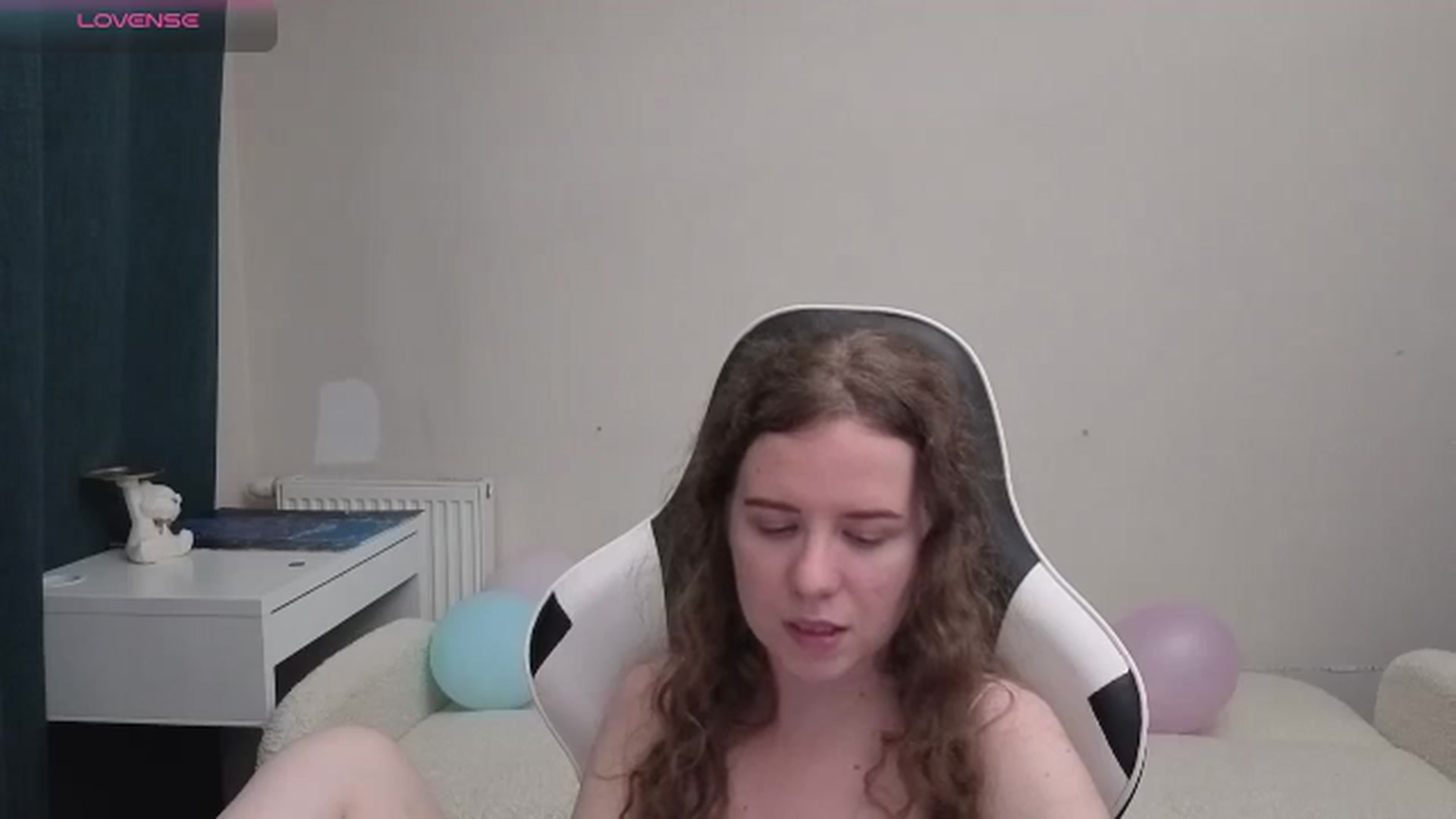 Gallery image thumbnail from BlueFlowerr's myfreecams stream on, 05/07/2026, 23:50 image 9 of 20