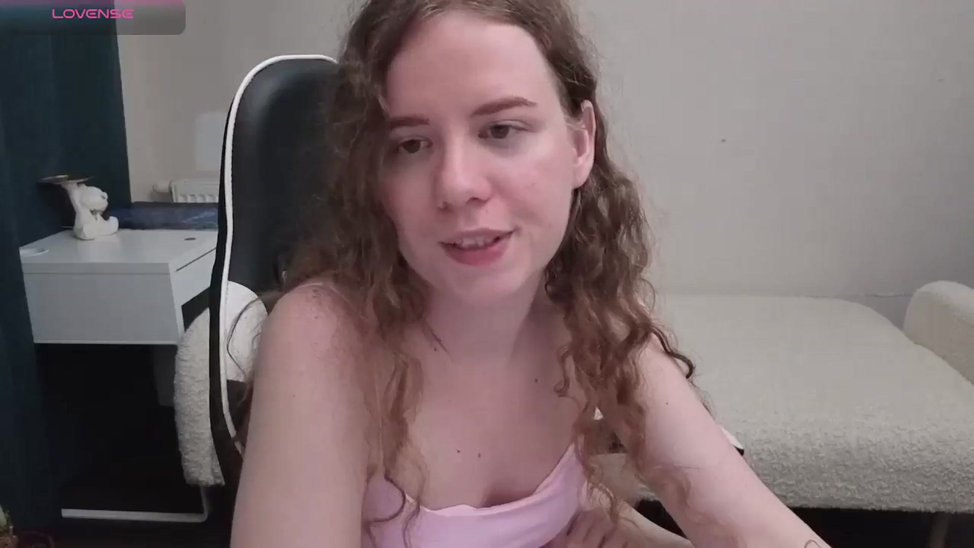 Gallery image thumbnail from BlueFlowerr's myfreecams stream on, 05/07/2026, 23:50 image 2 of 20