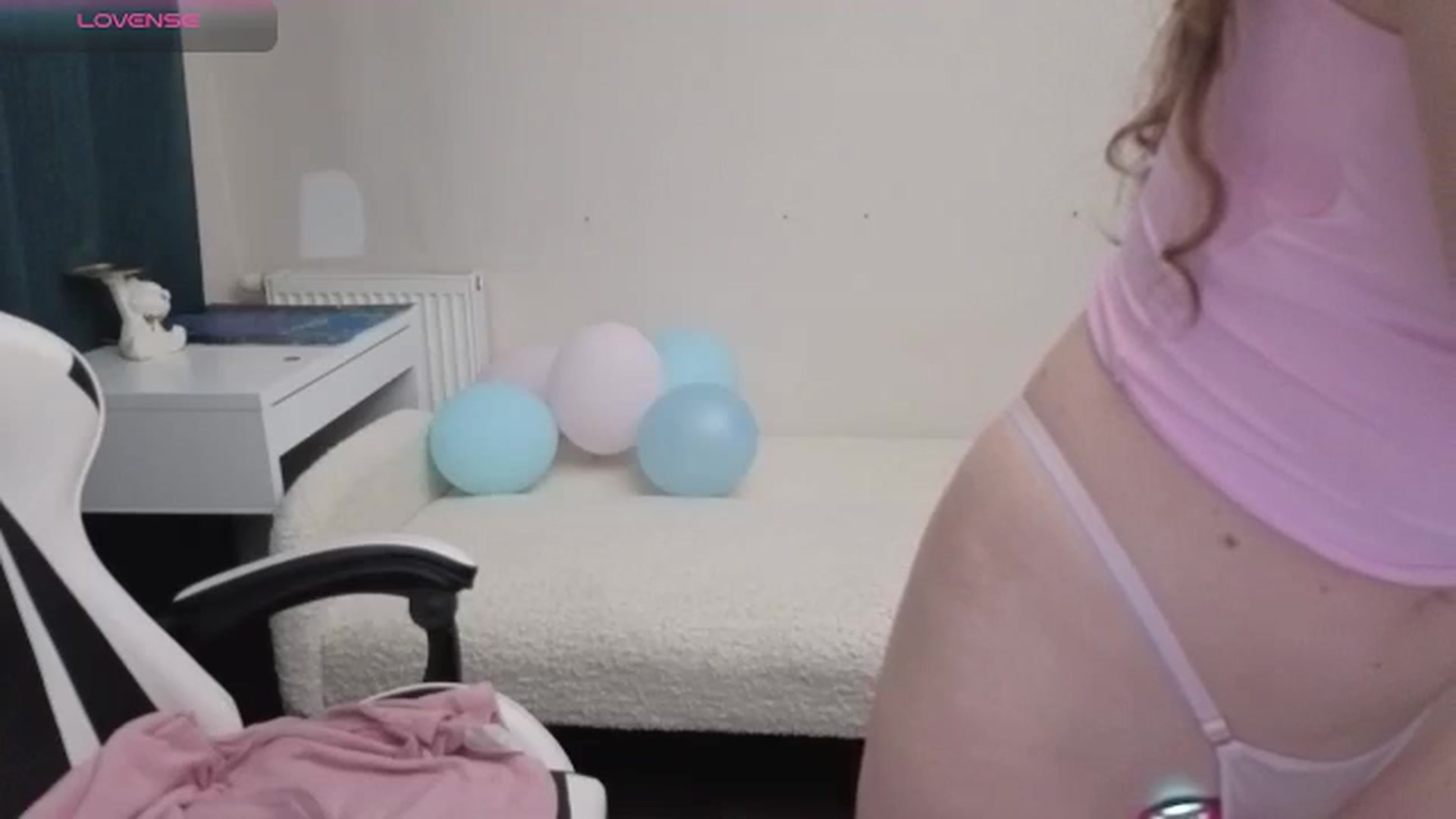 Gallery image thumbnail from BlueFlowerr's myfreecams stream on, 05/07/2026, 23:50 image 4 of 20