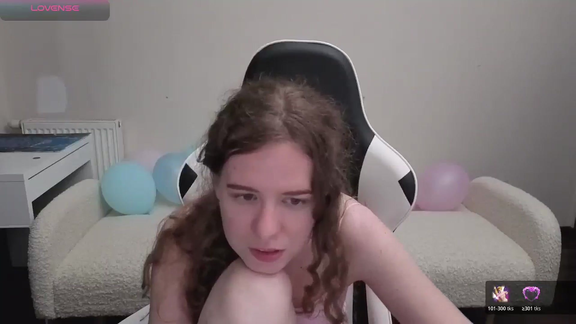 Gallery image thumbnail from BlueFlowerr's myfreecams stream on, 05/08/2026, 01:19 image 8 of 20