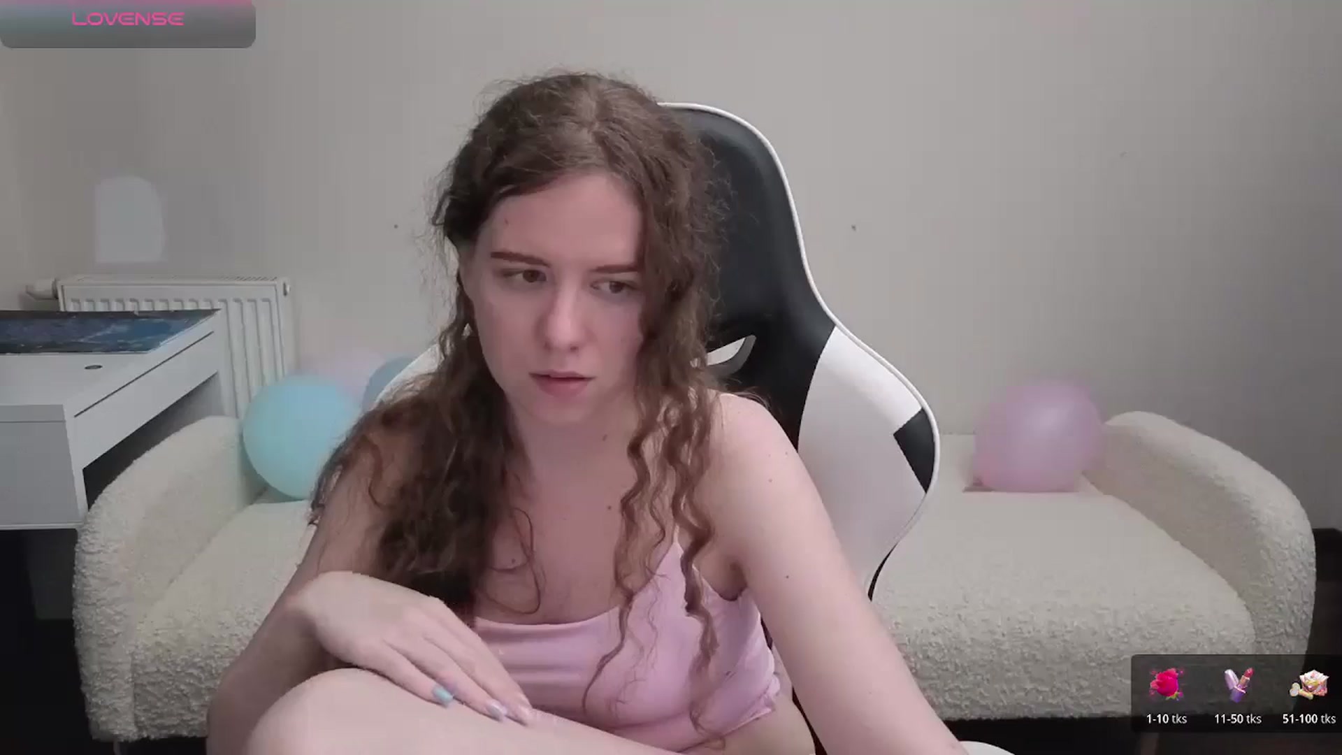 Gallery image thumbnail from BlueFlowerr's myfreecams stream on, 05/08/2026, 01:19 image 19 of 20