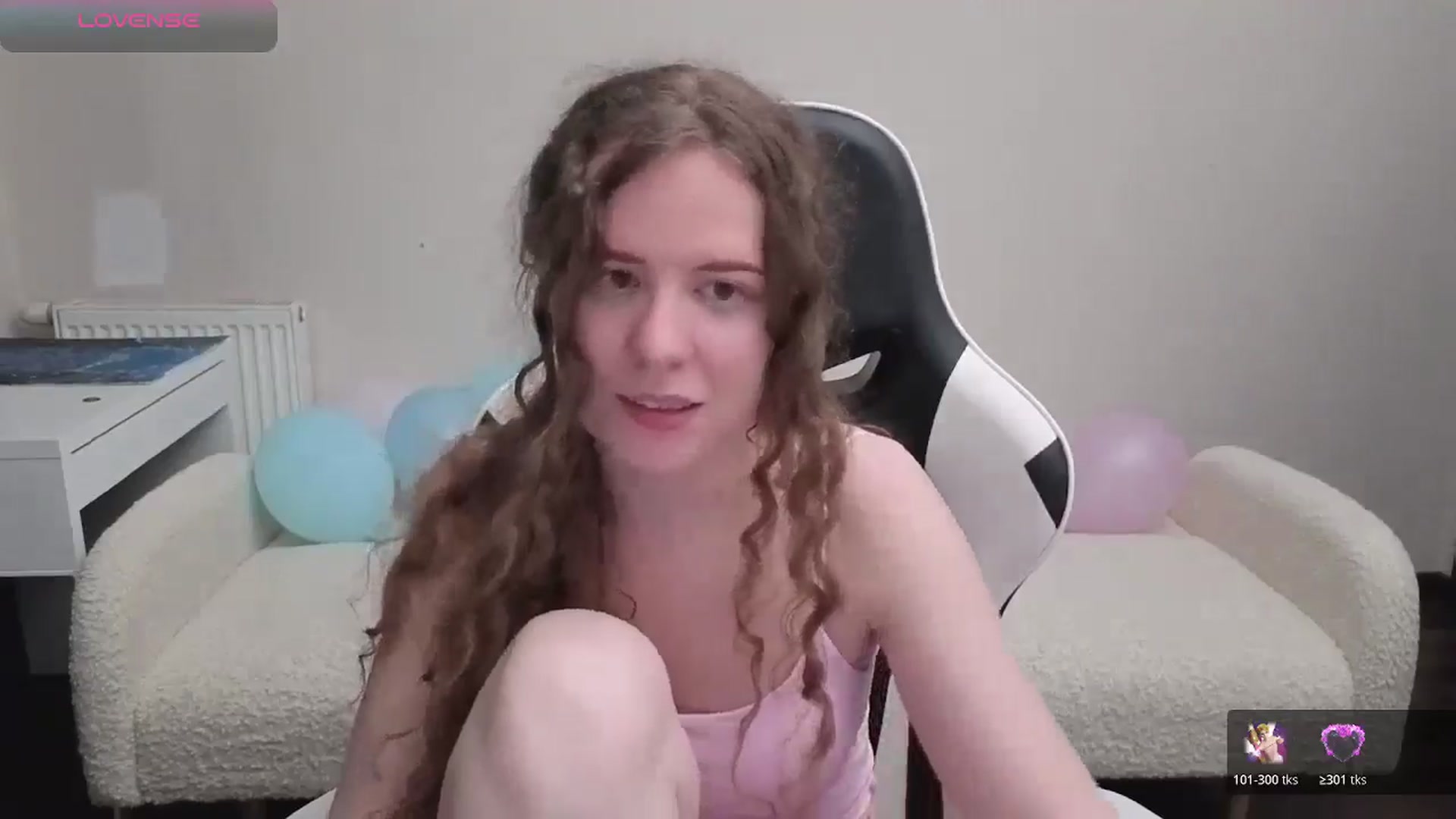 Gallery image thumbnail from BlueFlowerr's myfreecams stream on, 05/08/2026, 01:19 image 2 of 20