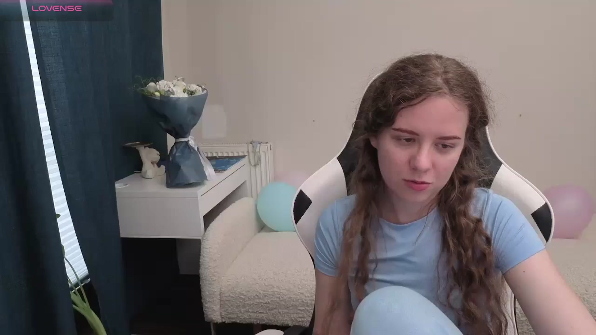 Gallery image thumbnail from BlueFlowerr's myfreecams stream on, 05/08/2026, 17:37 image 9 of 20