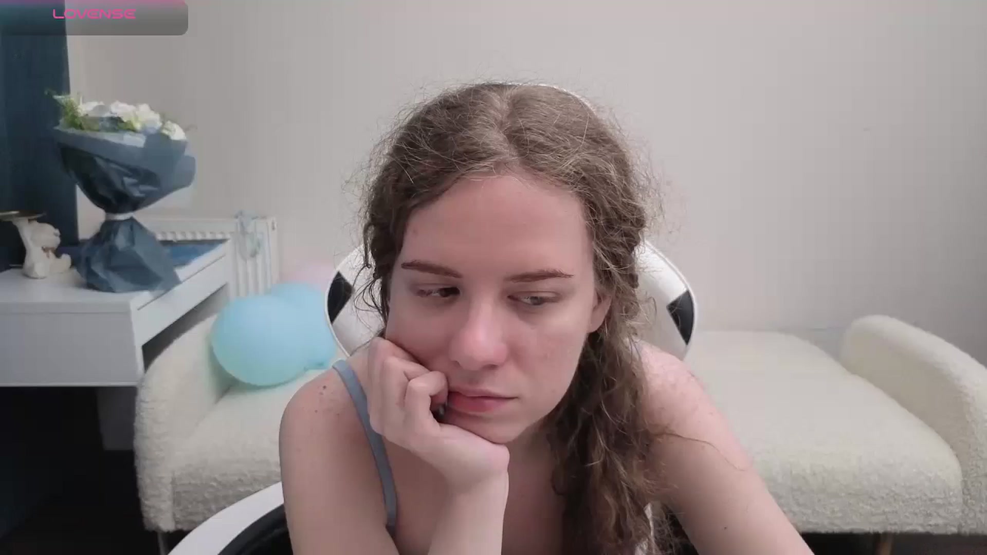 Gallery image thumbnail from BlueFlowerr's myfreecams stream on, 05/08/2026, 21:57 image 16 of 20