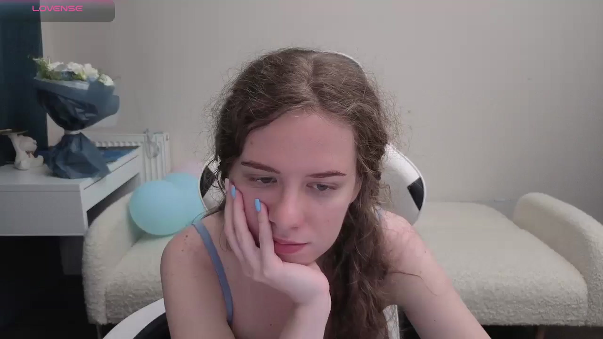 Gallery image thumbnail from BlueFlowerr's myfreecams stream on, 05/08/2026, 21:57 image 18 of 20