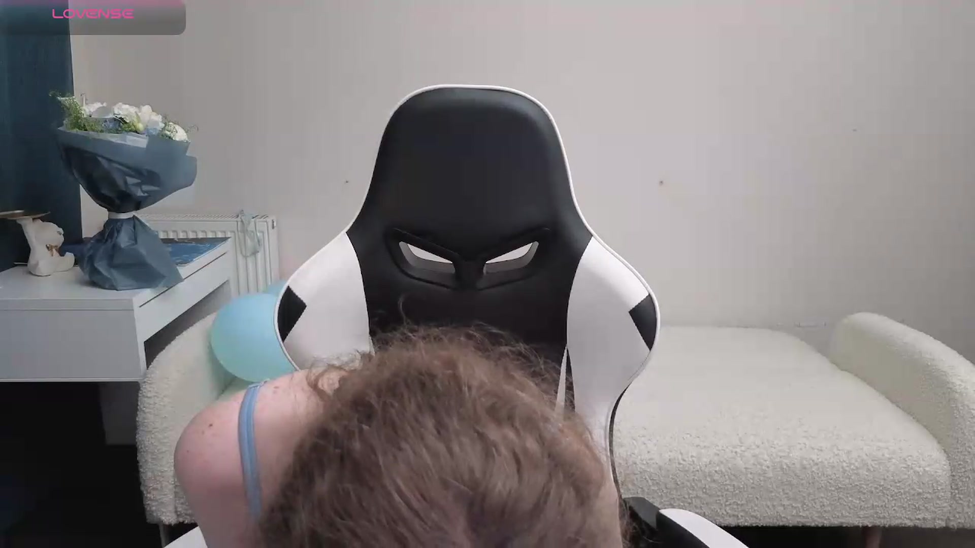 Gallery image thumbnail from BlueFlowerr's myfreecams stream on, 05/08/2026, 23:43 image 18 of 20