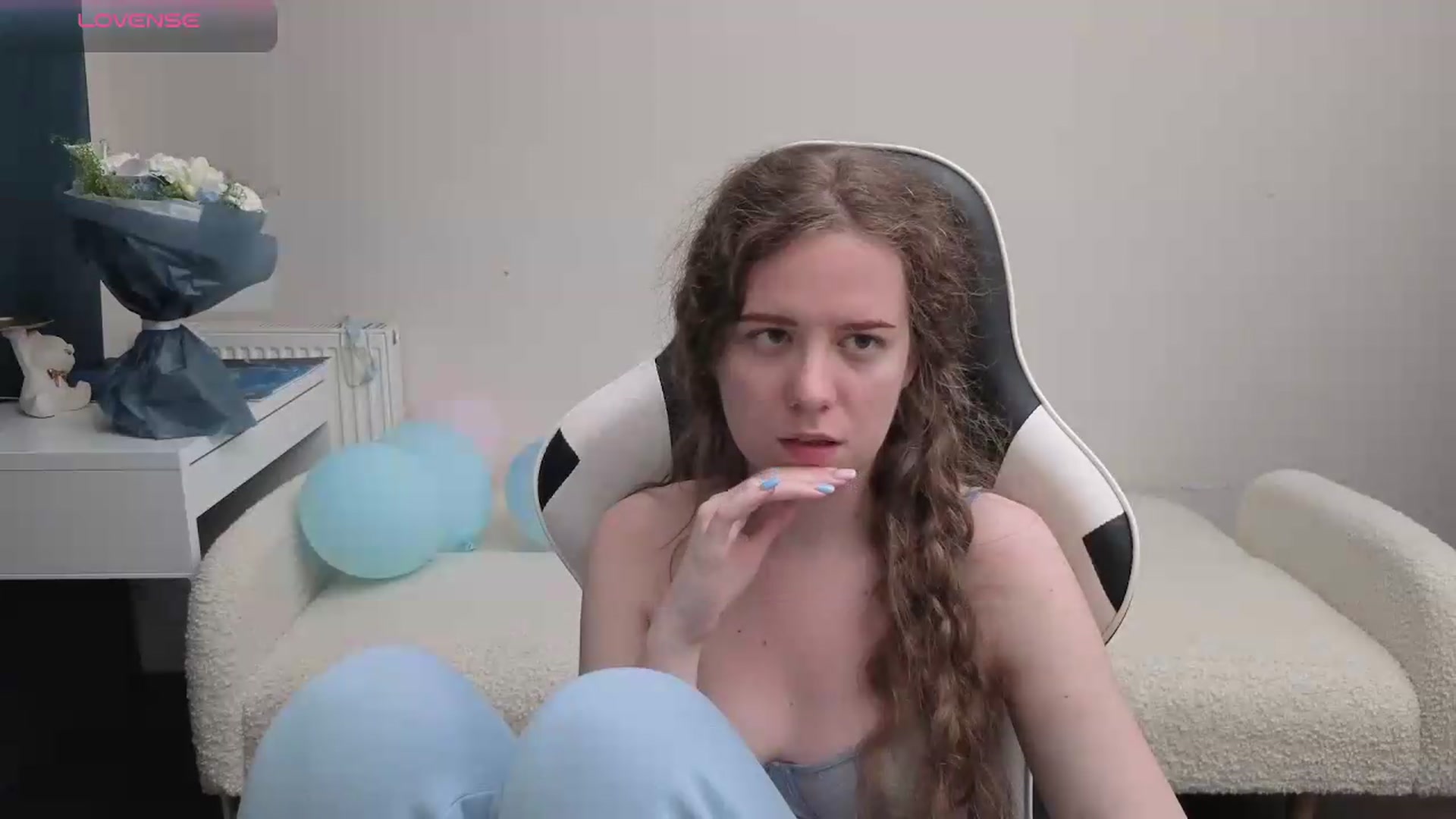 Gallery image thumbnail from BlueFlowerr's myfreecams stream on, 05/08/2026, 23:43 image 5 of 20