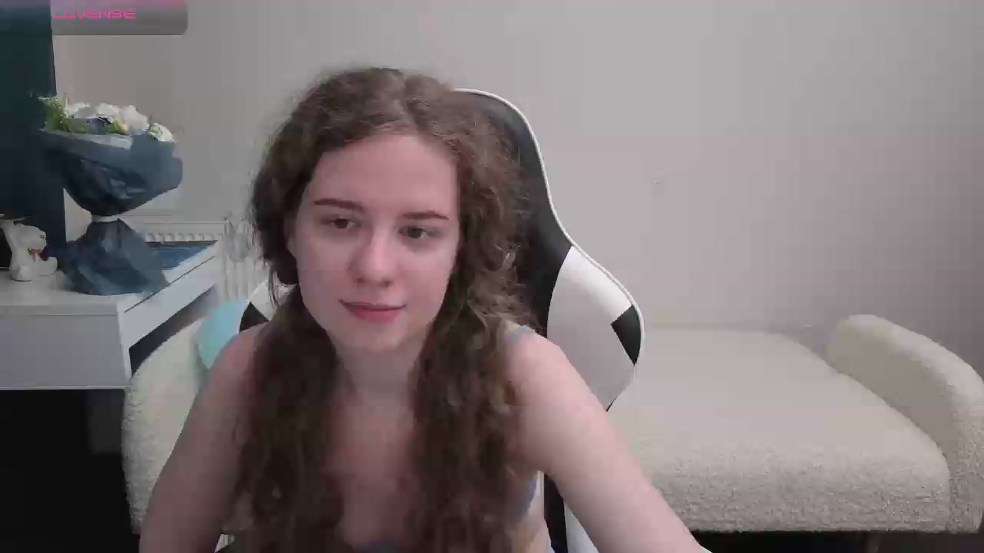Gallery image thumbnail from BlueFlowerr's myfreecams stream on, 05/09/2026, 24:51 image 8 of 20