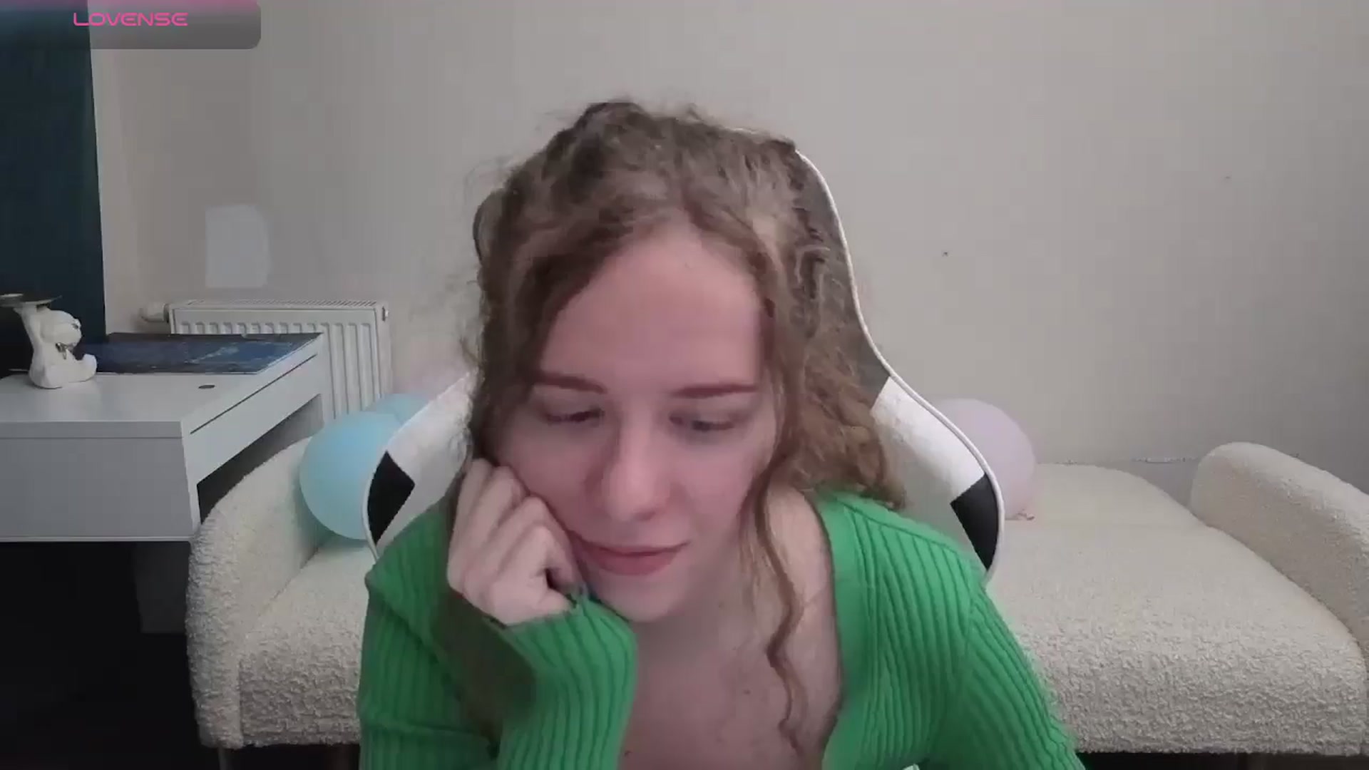 Gallery image thumbnail from BlueFlowerr's myfreecams stream on, 05/09/2026, 21:05 image 11 of 20