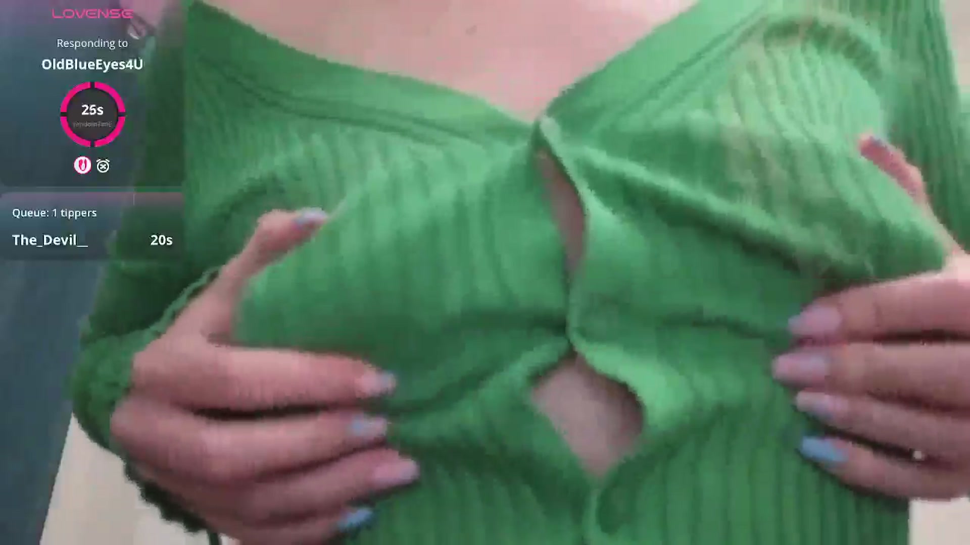 Gallery image thumbnail from BlueFlowerr's myfreecams stream on, 05/09/2026, 22:48 image 2 of 20