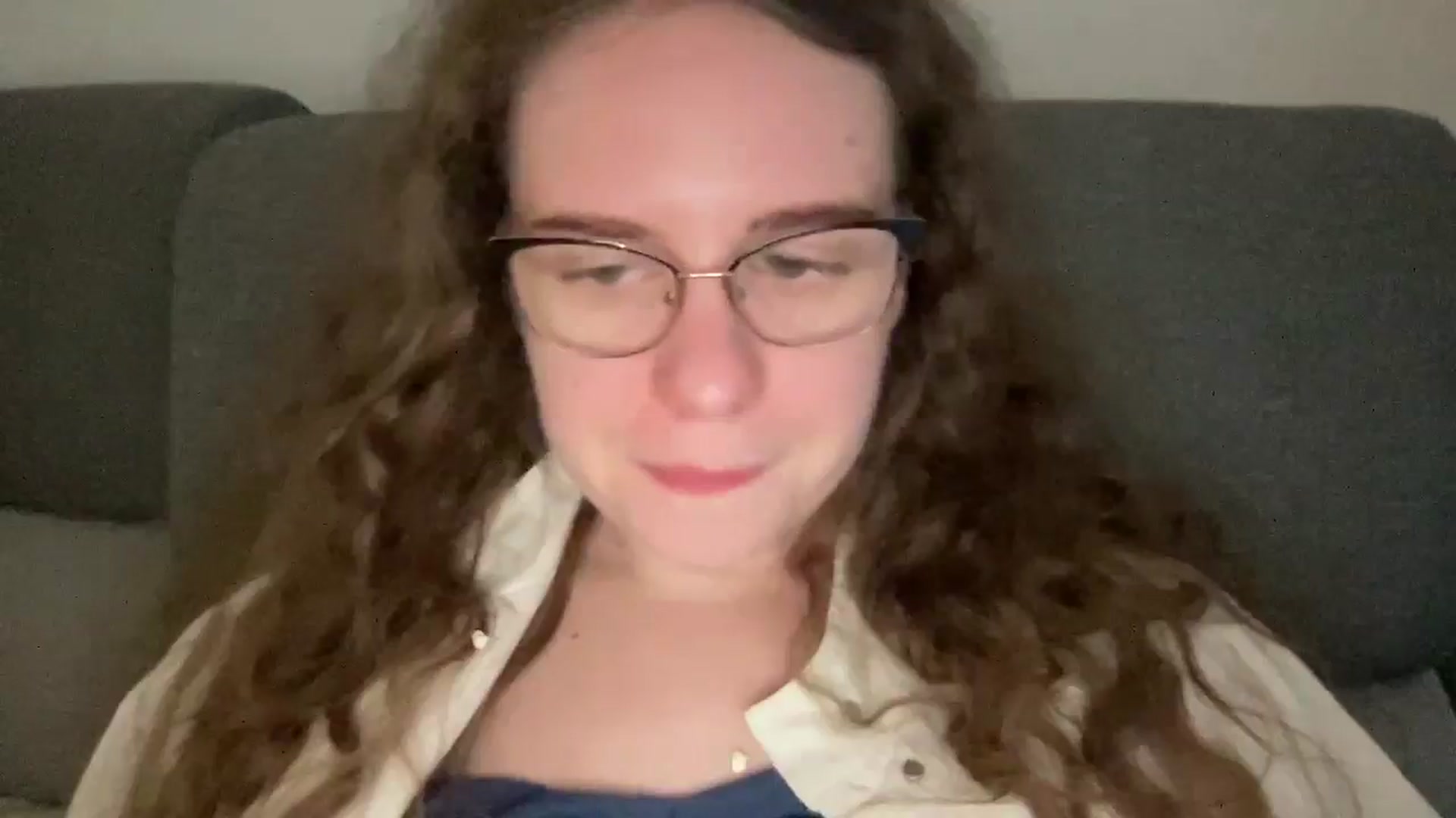 Gallery image thumbnail from BlueFlowerr's myfreecams stream on, 05/10/2026, 18:17 image 19 of 20
