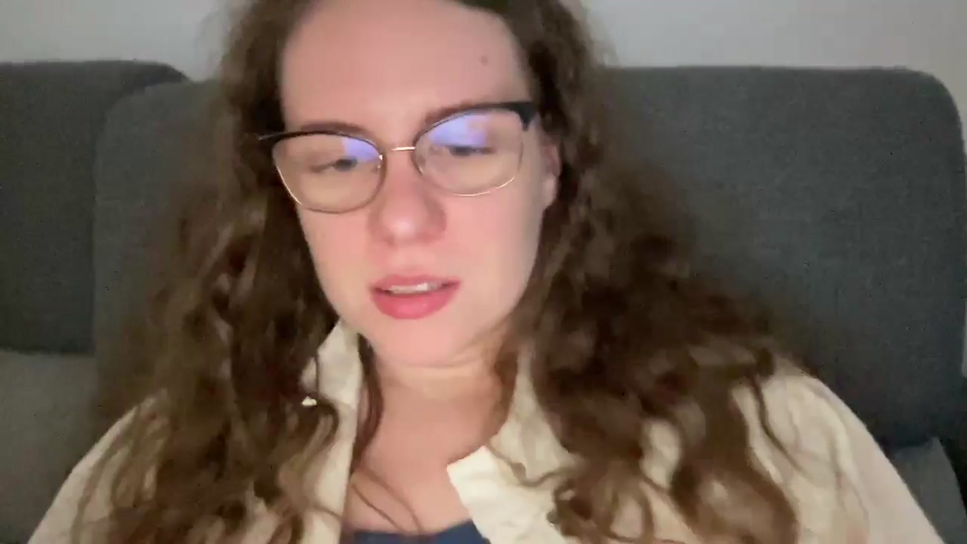Gallery image thumbnail from BlueFlowerr's myfreecams stream on, 05/10/2026, 18:17 image 17 of 20