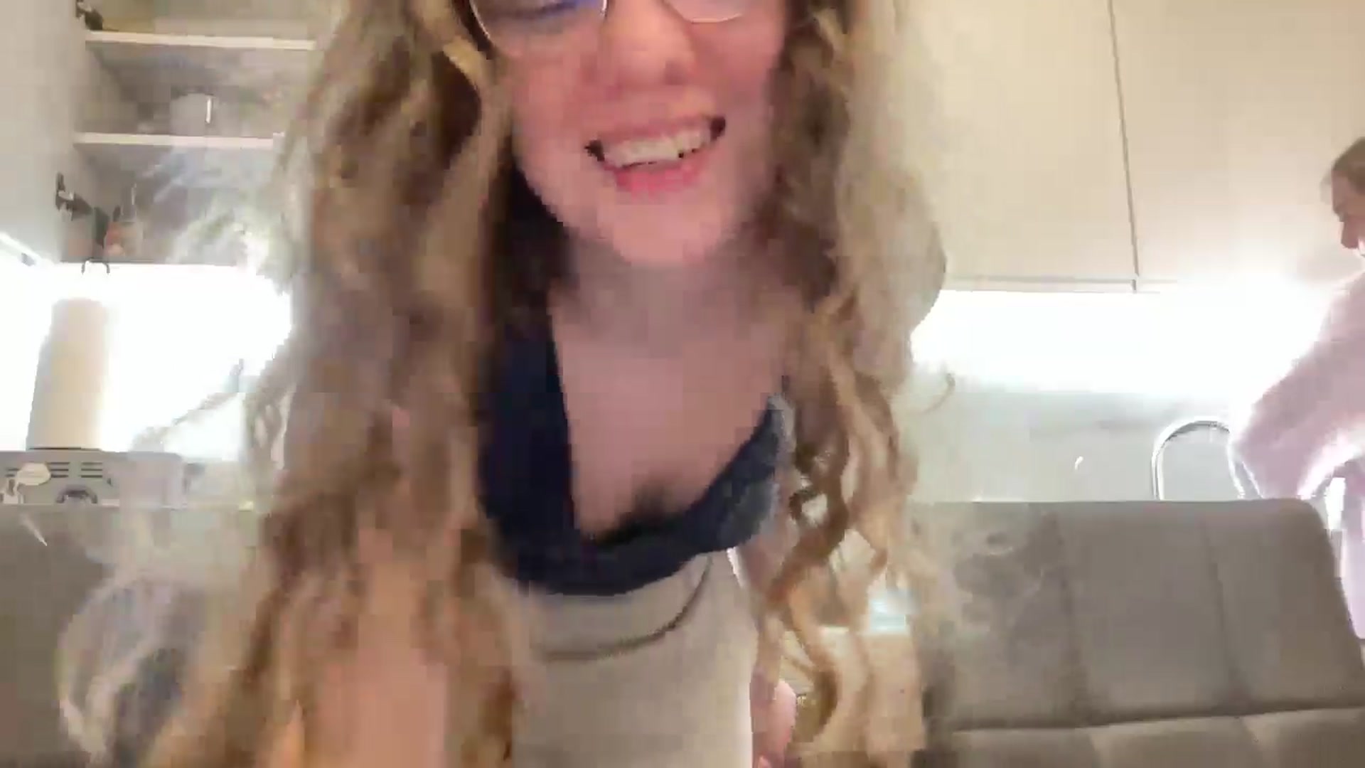 Gallery image thumbnail from BlueFlowerr's myfreecams stream on, 05/10/2026, 21:59 image 14 of 20