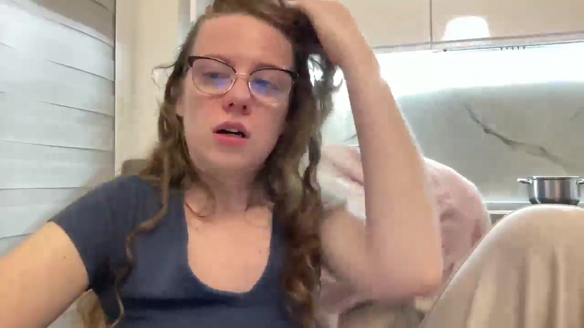 Gallery image thumbnail from BlueFlowerr's myfreecams stream on, 05/11/2026, 24:00 image 5 of 20