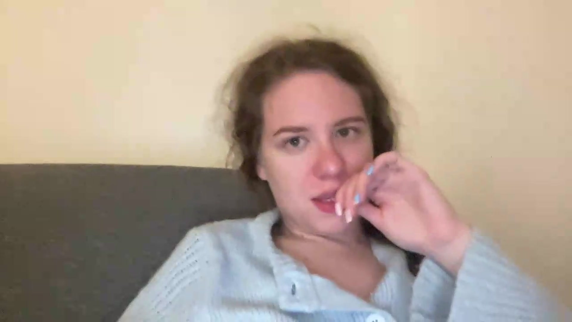 Gallery image thumbnail from BlueFlowerr's myfreecams stream on, 05/12/2026, 01:15 image 19 of 20